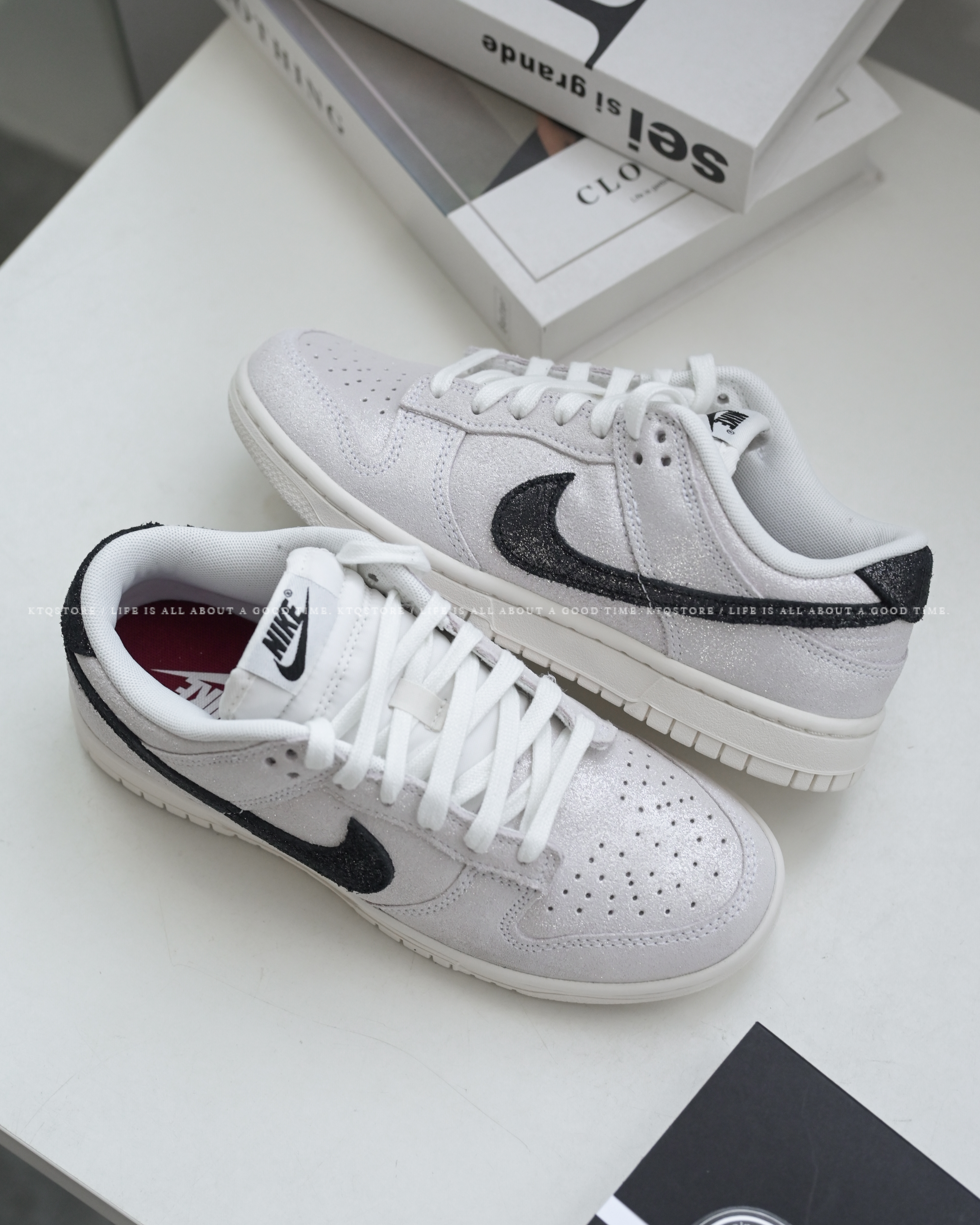 KTQ STORE ‧ Nike Dunk Low SE White Black Team Red 麂皮黑 HQ3502-100