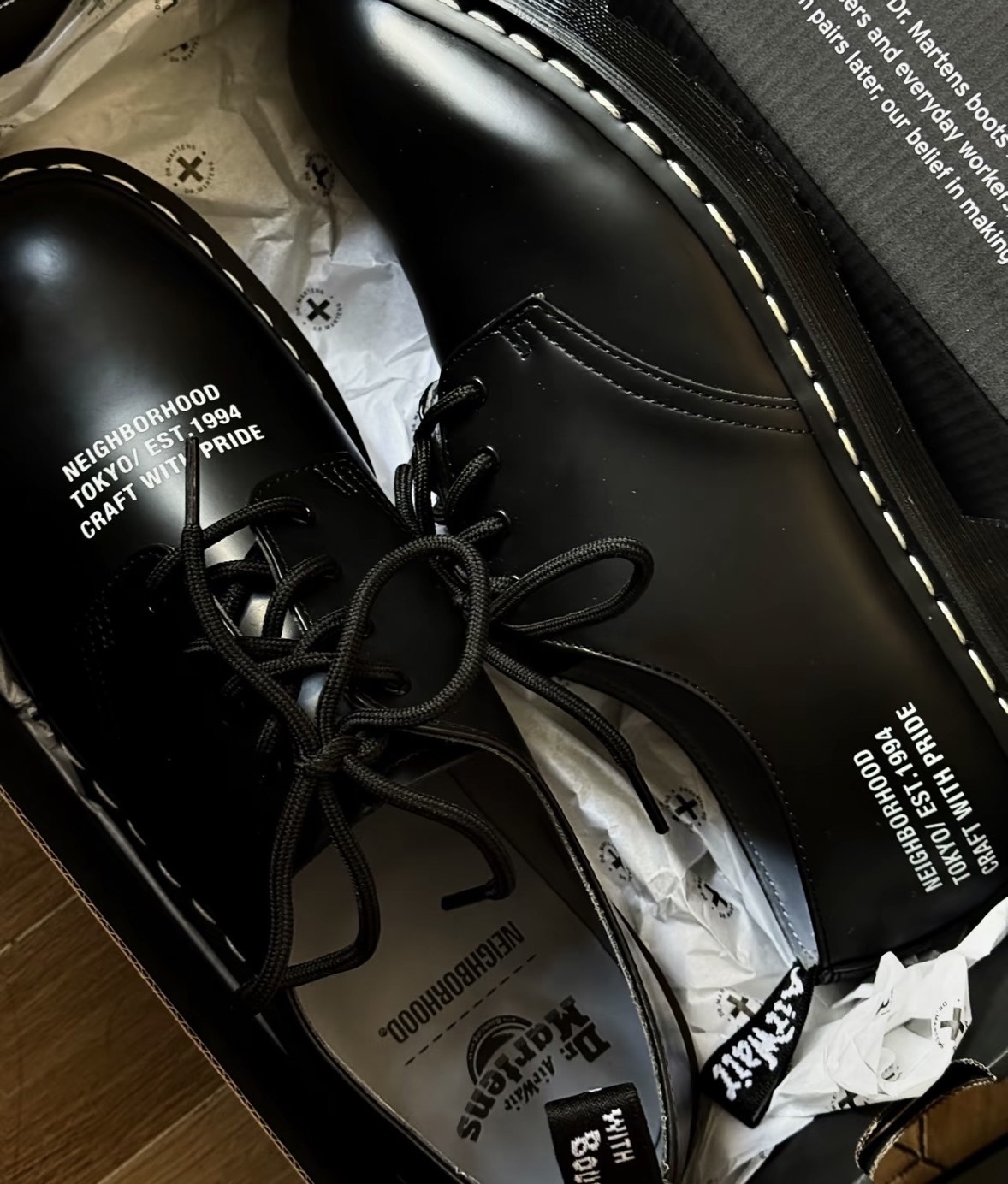 NEIGHBORHOOD × Dr.Martens Smith 4 Hole 32235001 NEIGHBORHOOD Dr.Martens Smith 4 Hole Black (Men's