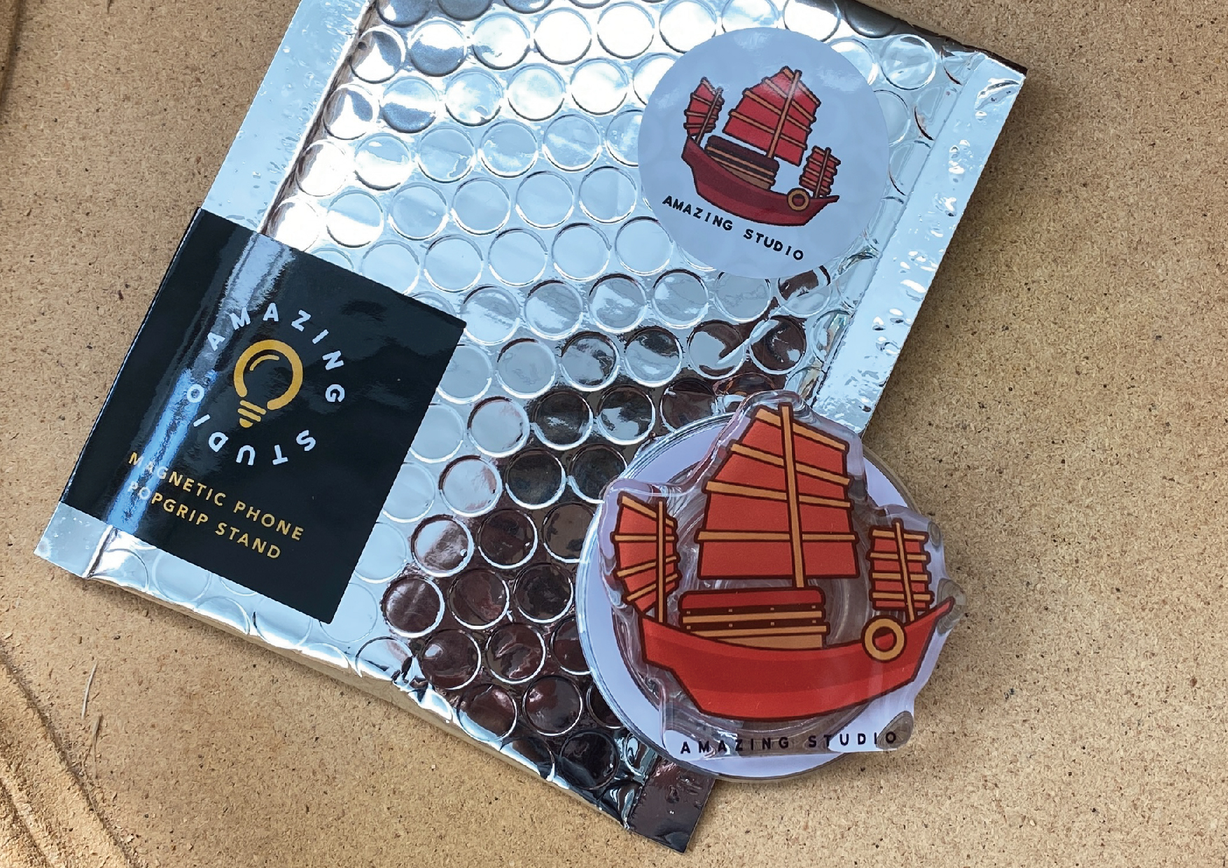 【香港帆船 】Magsafe磁吸氣囊支架丨Amazing Studio