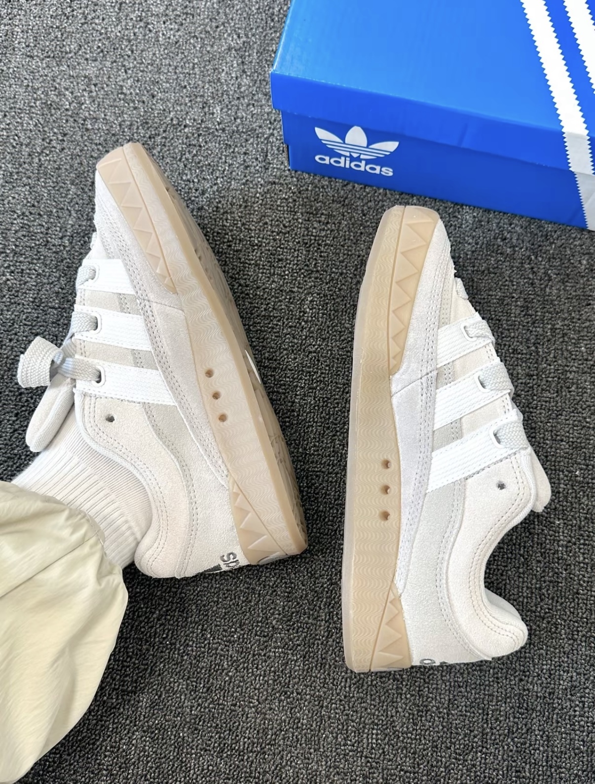 Adidas Originals Adimatic 淺灰色 米灰色 麂皮 焦糖底 復古 麵包鞋 ID0847/預購