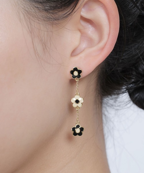 MARY QUANT / Daisy Earrings