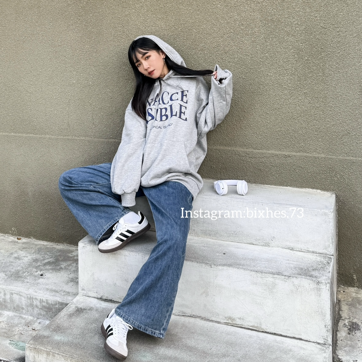 INACC扭曲字刷毛帽T(B00059)