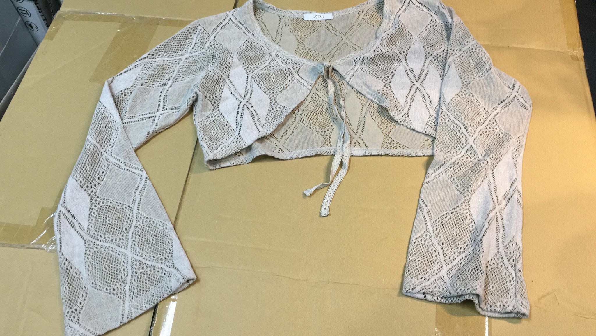 現貨 韓國短身外套（此為清貨價貨品不設退換） (AT12 990)