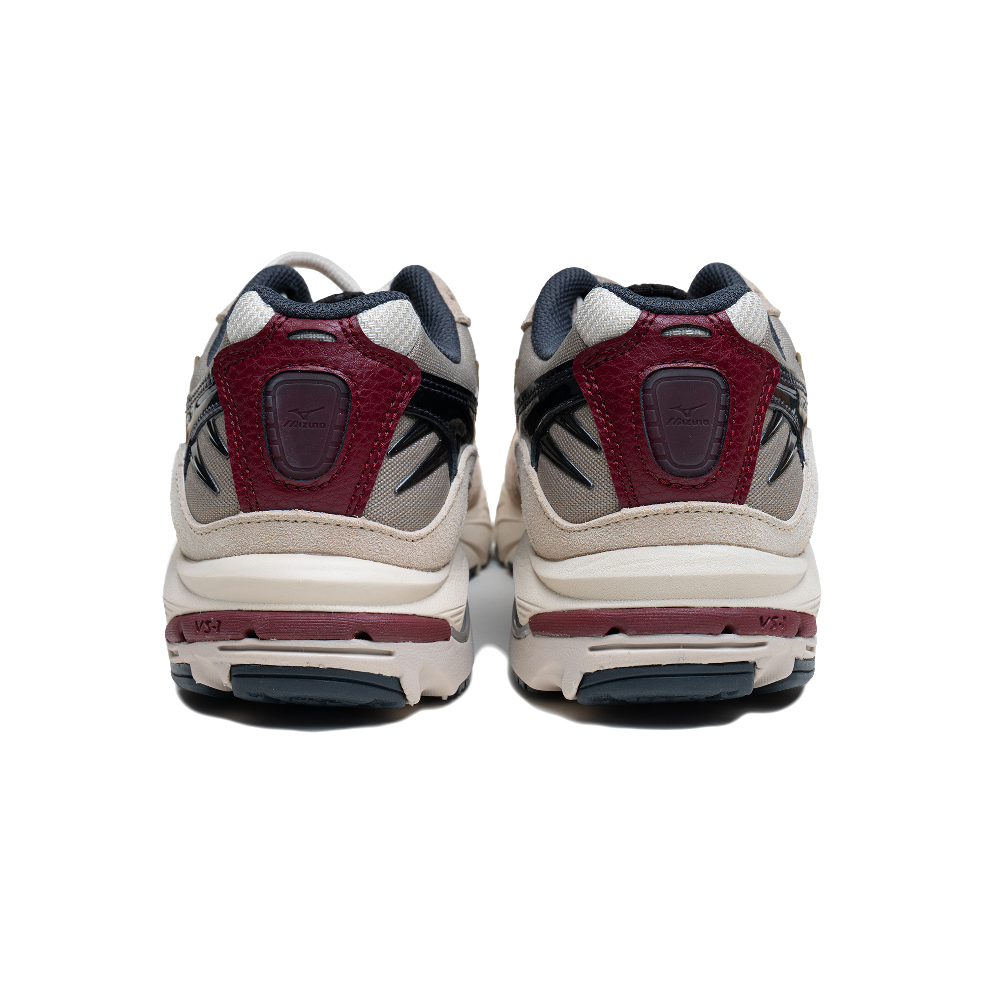 MIZUNO . SPORTSTYLE | WAVE RIDER 10 x CHOCHIN-OBAKE (D1GA247301) MIZUNO . SPORTSTYLE | WAVE RIDER 10 x CHOCHIN-OBAKE (D1GA247301)