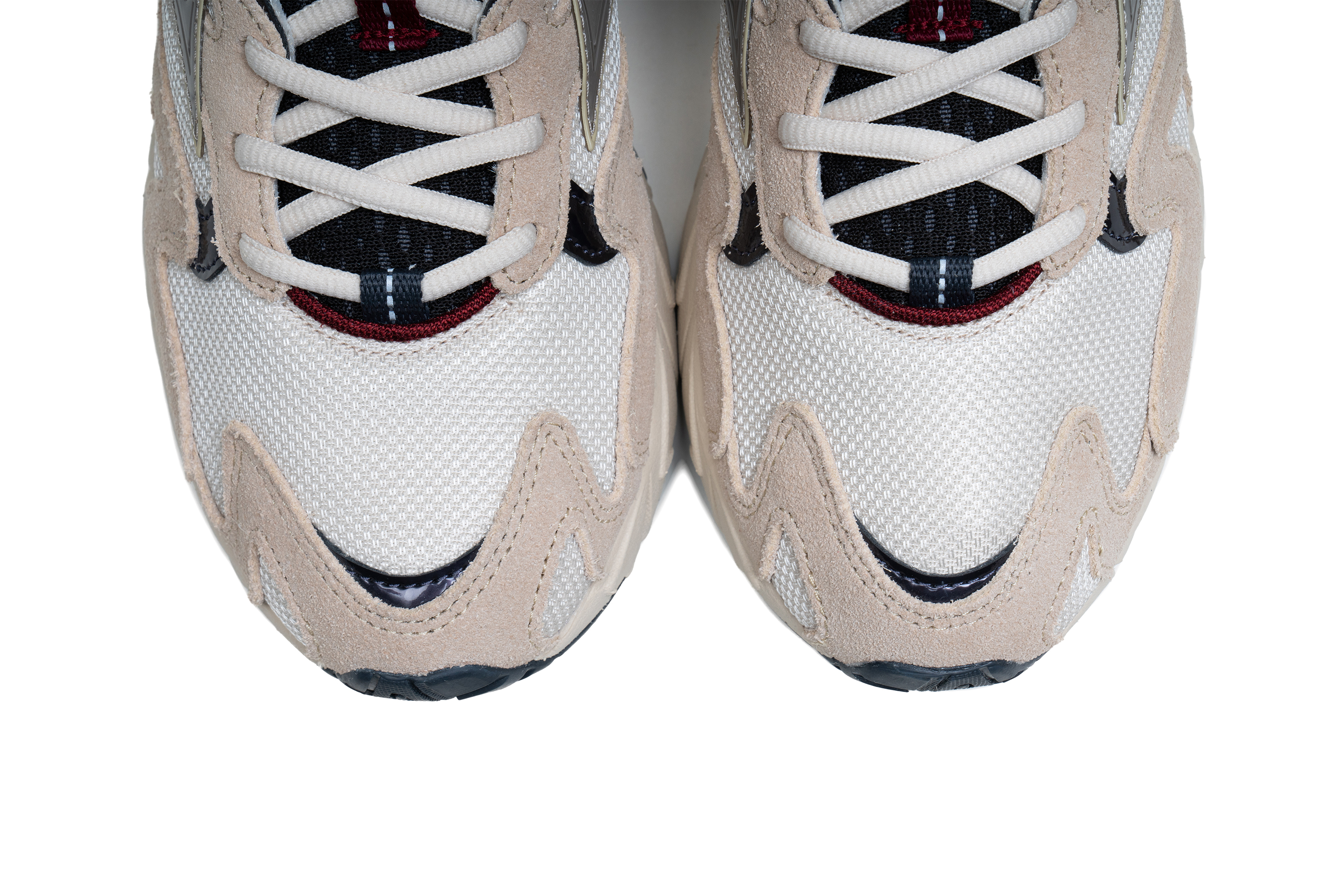 MIZUNO . SPORTSTYLE | WAVE RIDER 10 x CHOCHIN-OBAKE (D1GA247301) MIZUNO . SPORTSTYLE | WAVE RIDER 10 x CHOCHIN-OBAKE (D1GA247301)