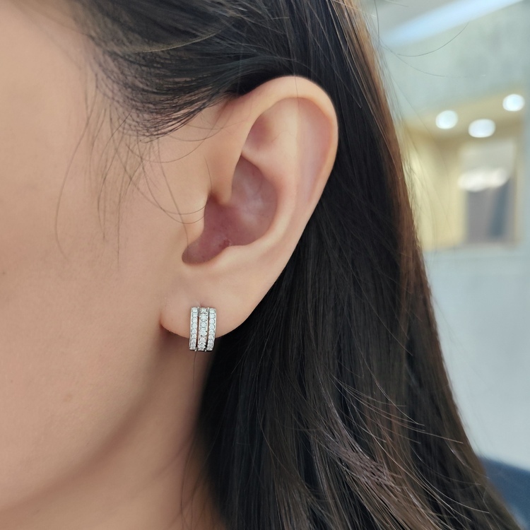 白金三行鑽石圈耳環