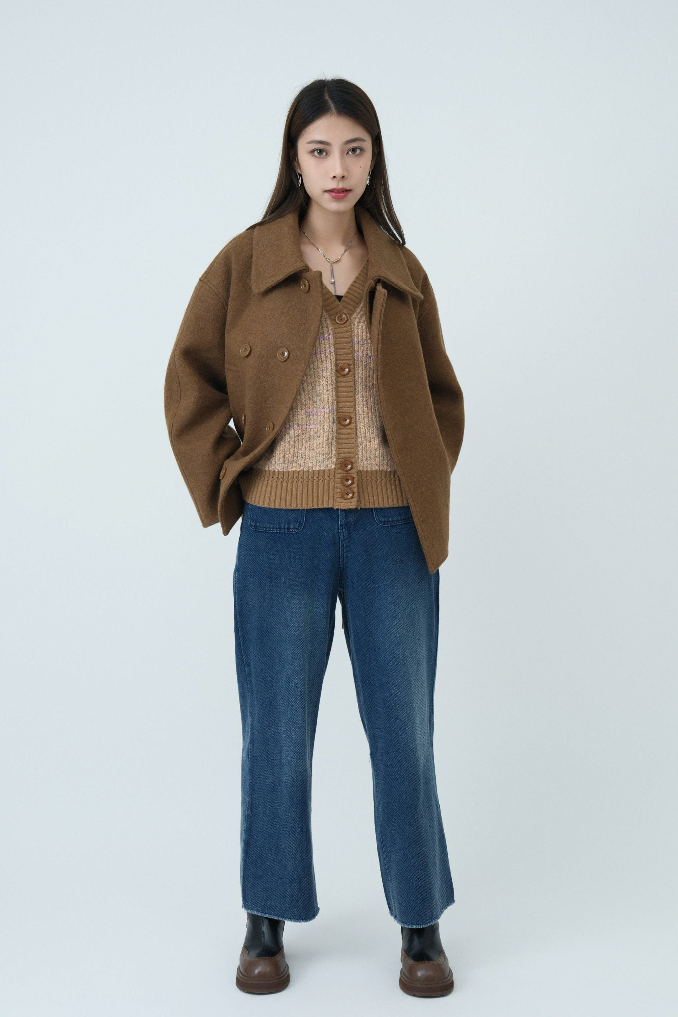 FW24_0240（外套＋上衣+牛仔褲）