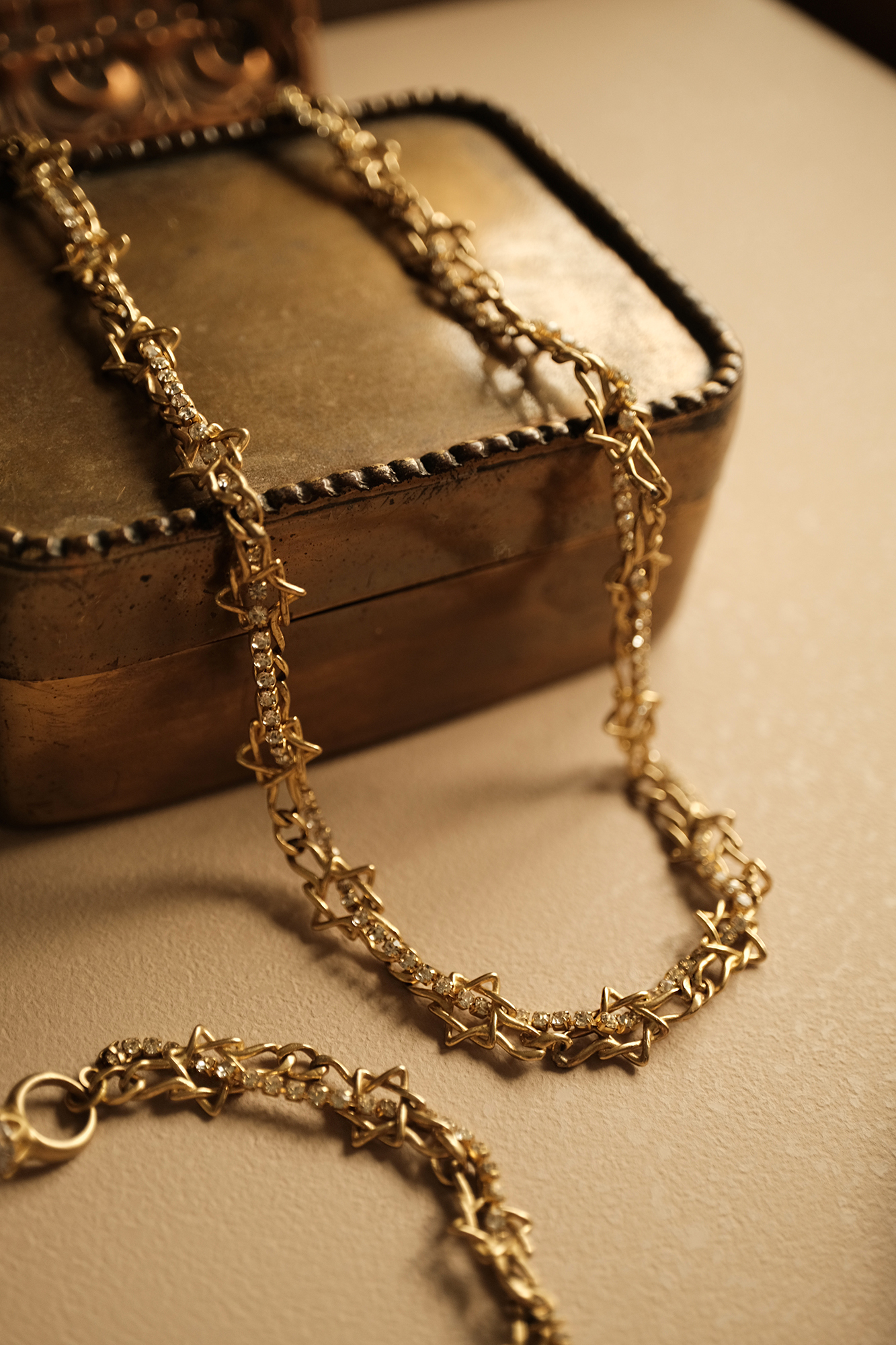 泰晤士河畔項鍊