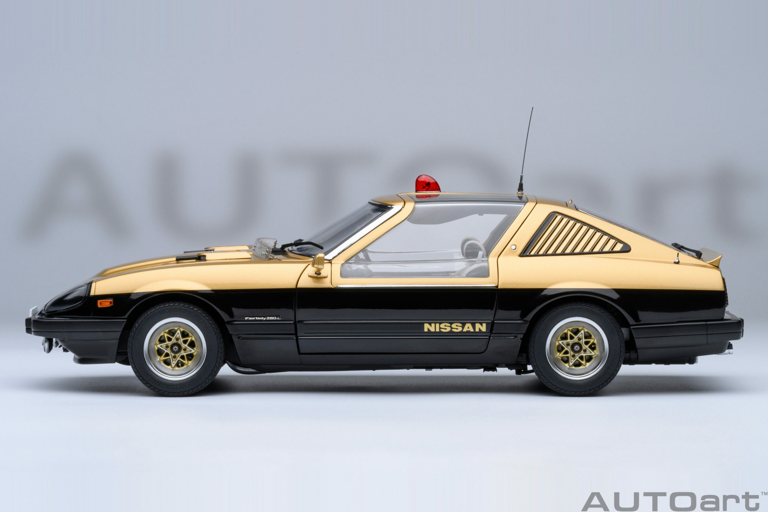 1/18 AUTOART Nissan Fairlady Z (S130) Seibu-Keisatsu Super Z (77476)