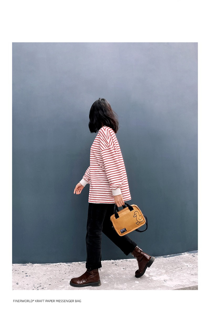Finerworld 原創可濕水牛皮紙斜挎袋