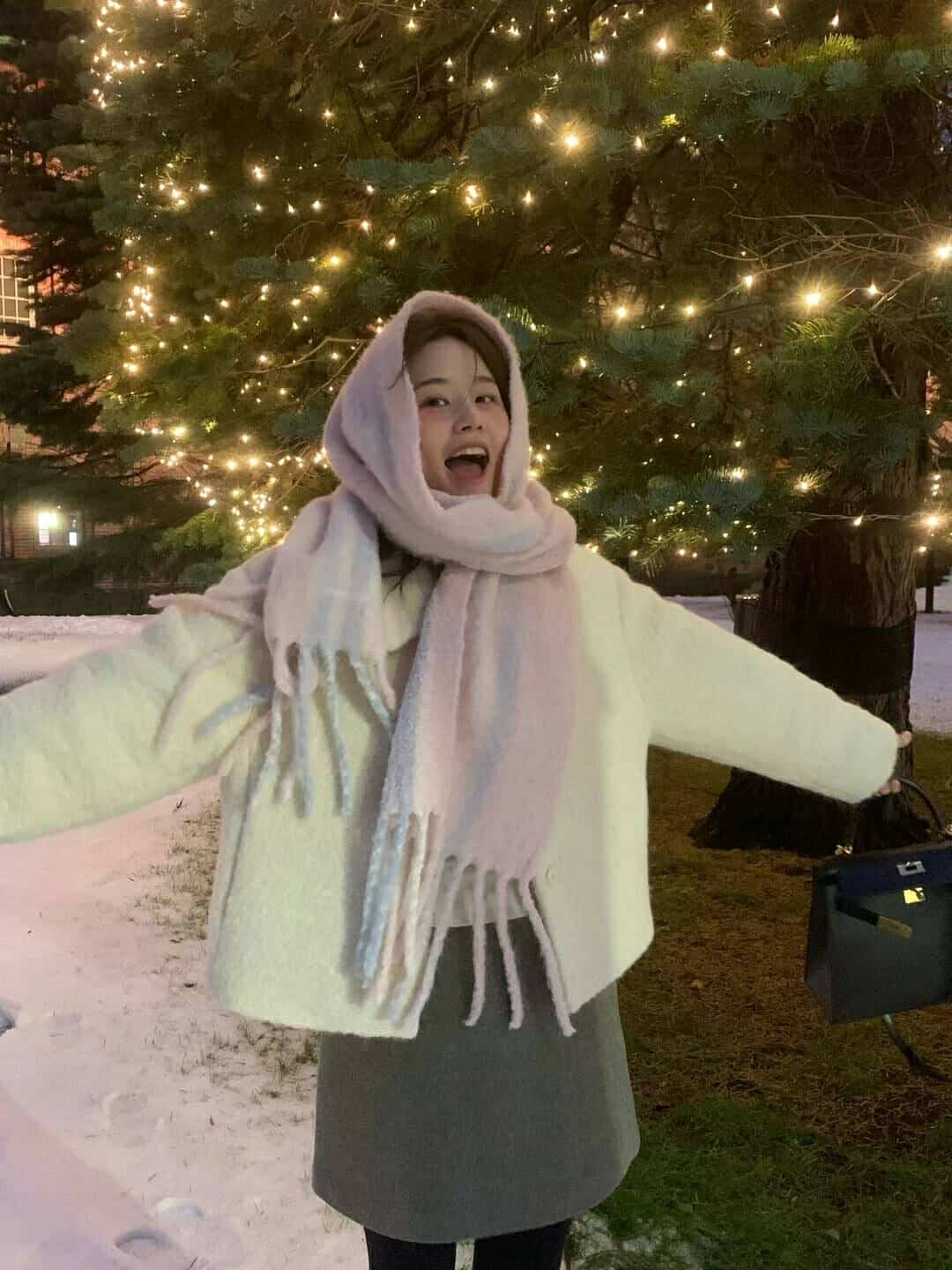 QC10 100% 羊毛超修身A字短裙