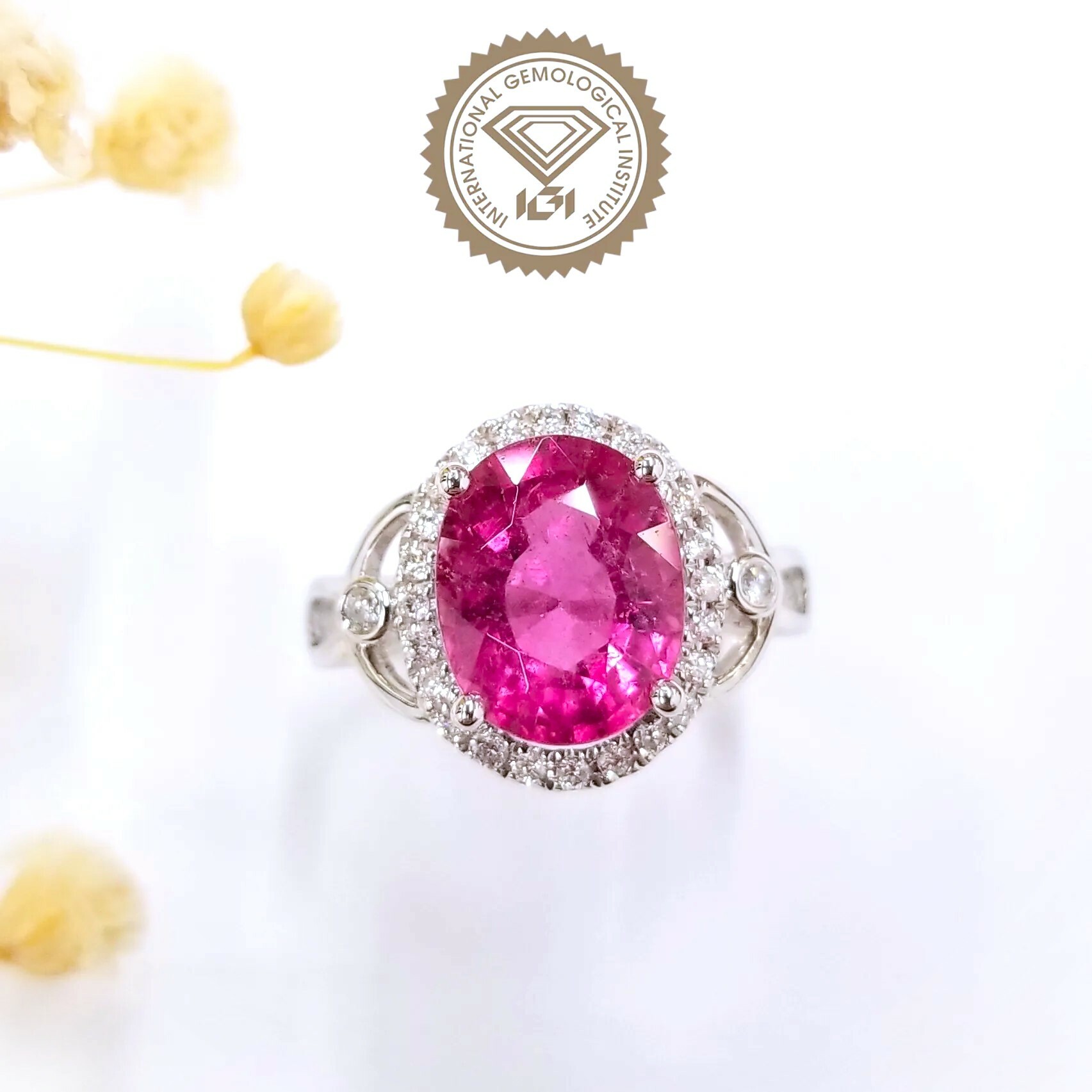 18K White Gold 3.22ct Tourmaline and Diamond Ring