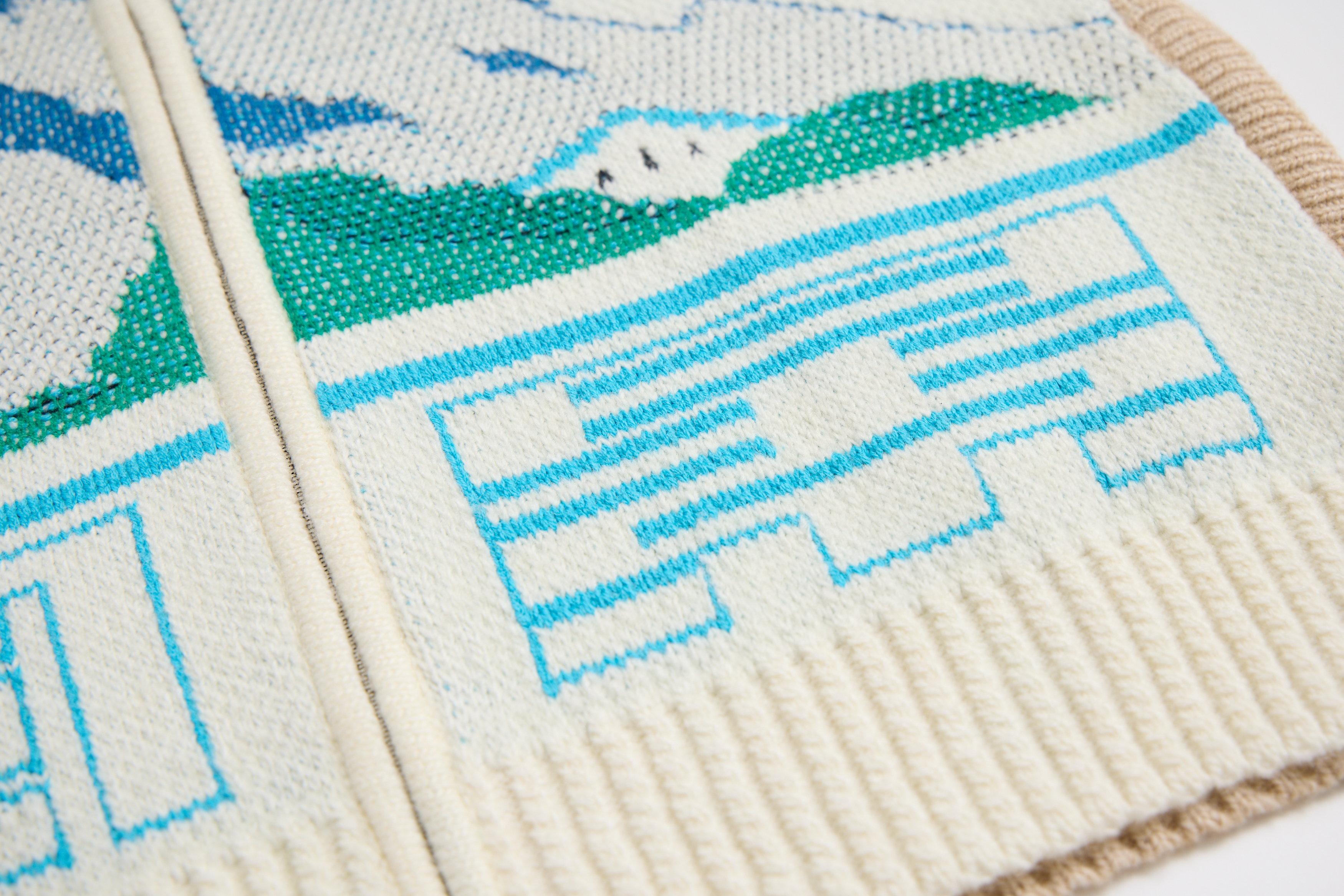 [SAU and Healthy] "Scenery" Collar Zip Vest