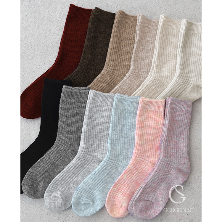 F18 現貨「保暖坑條羊毛襪」