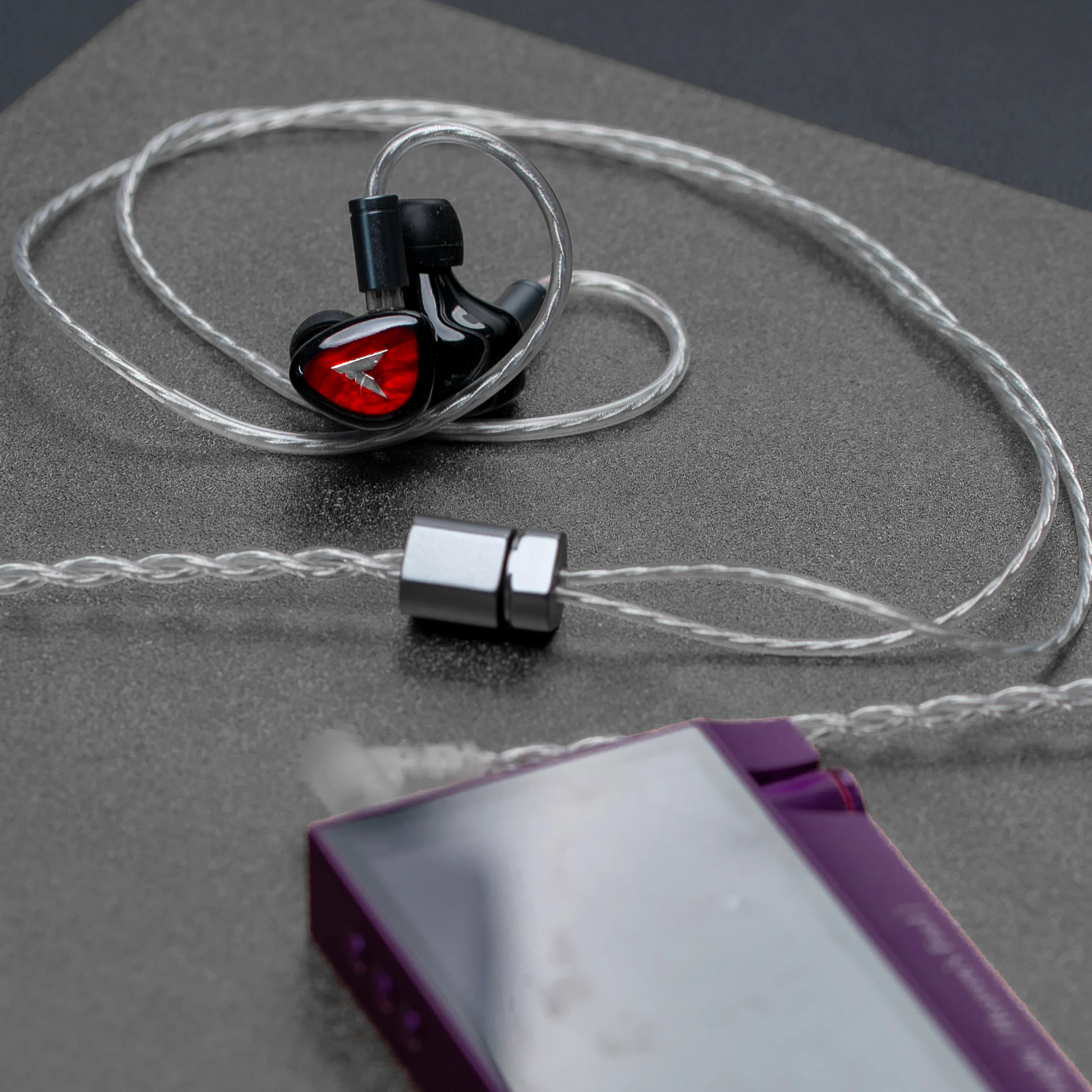 Kotori Audio Vampire 入耳式耳機