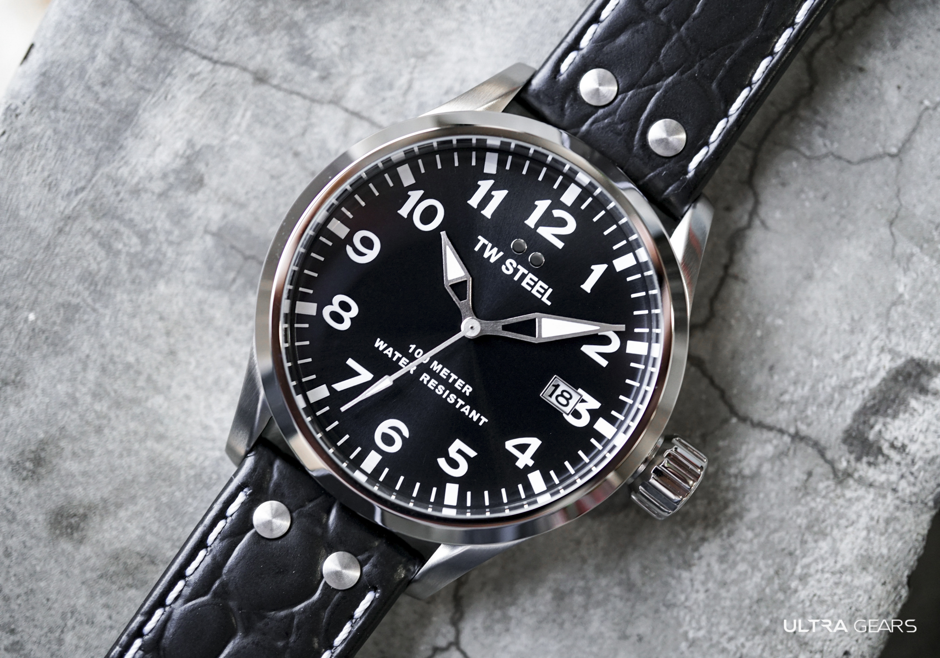 TW Steel VOLANTE 全鋼深灰面大三針 VS100