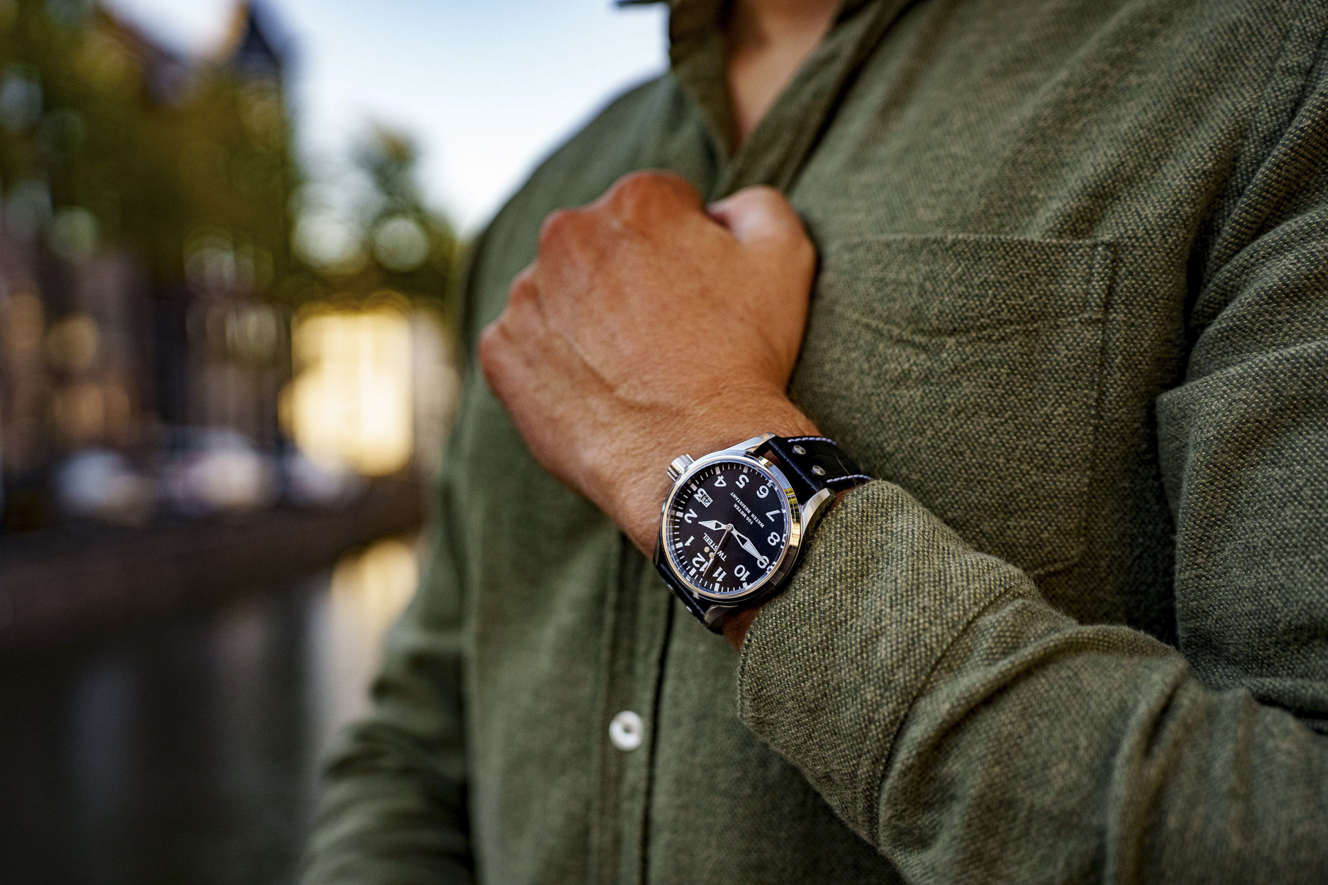 TW Steel VOLANTE 全鋼深灰面大三針 VS100