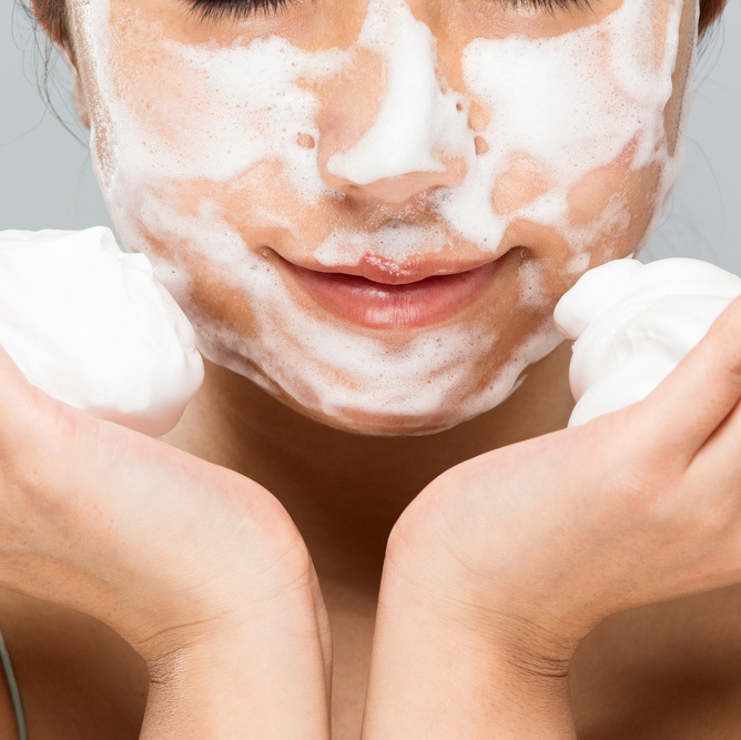 臉沒洗對保養白費！正確洗臉頻率、步驟、注意事項一篇掌握