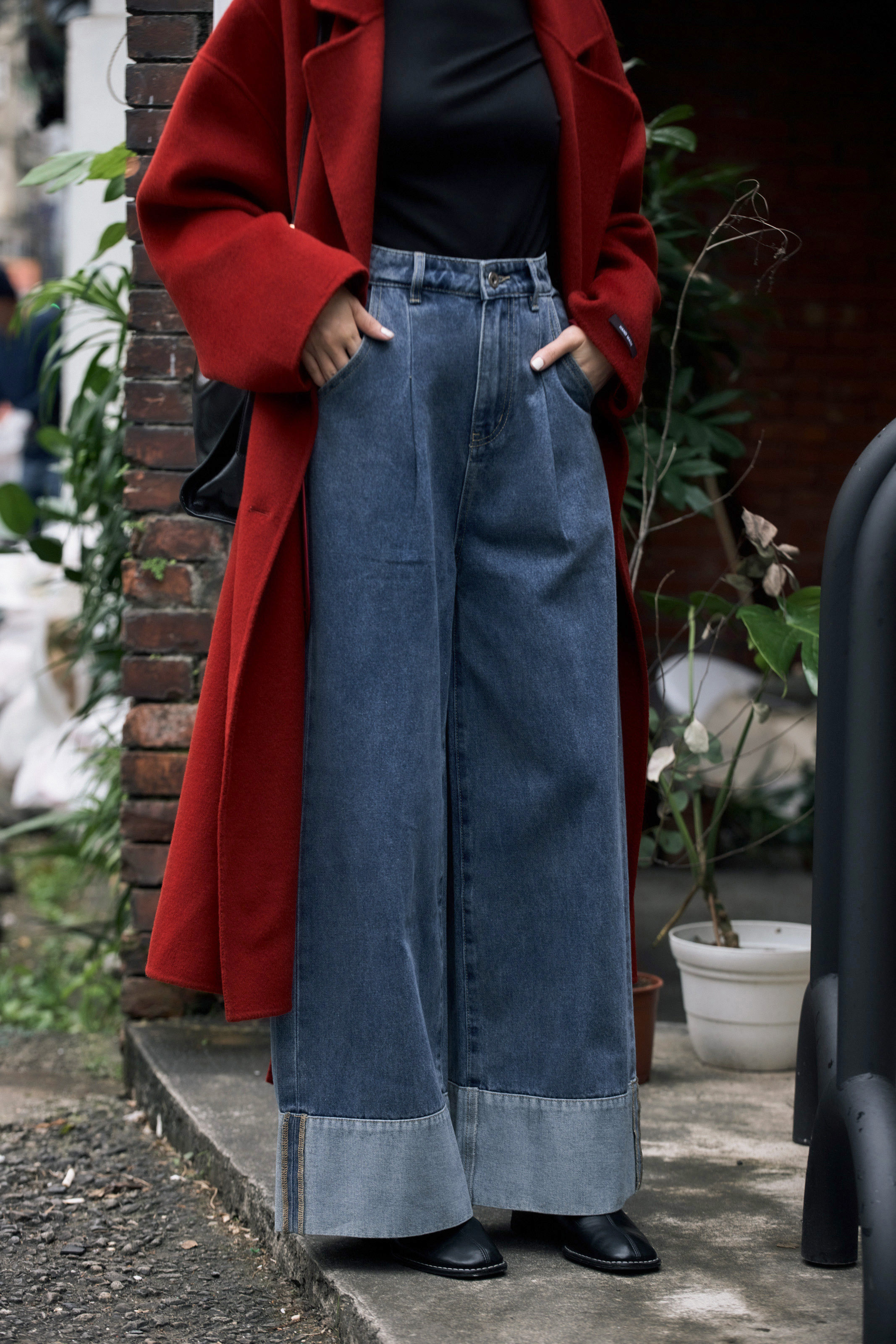 guten made/立體褲筒寬反摺拼接牛仔長腿褲-藍