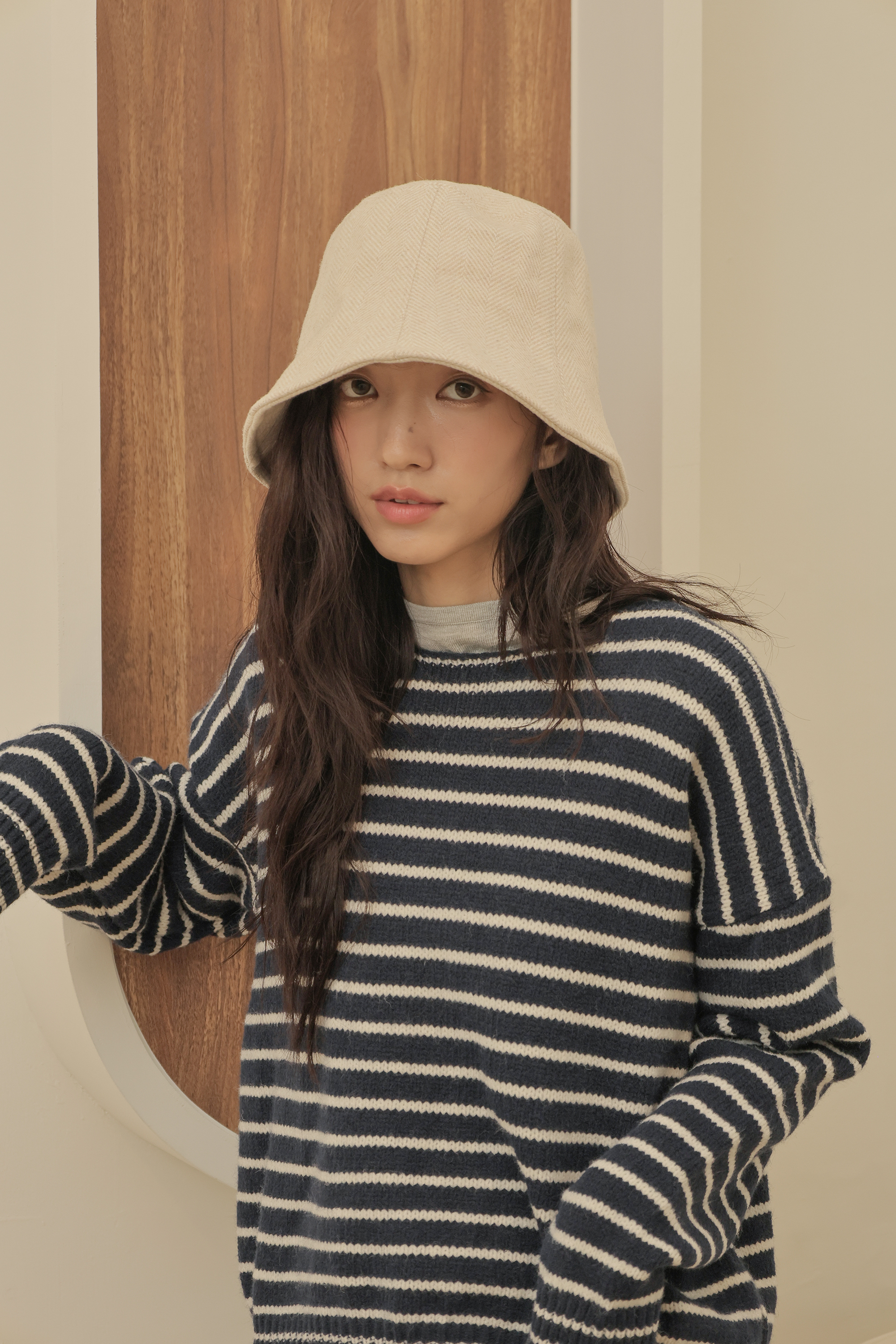 人字呢保暖水桶帽