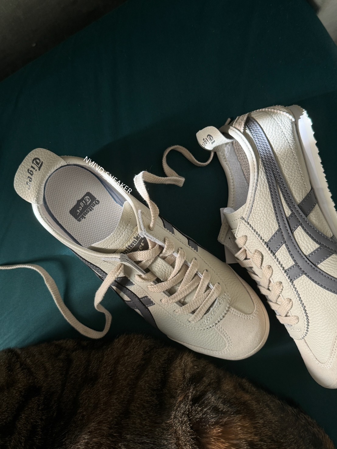 Onitsuka Tiger 鬼塚虎 Mexico 66 溫柔奶灰