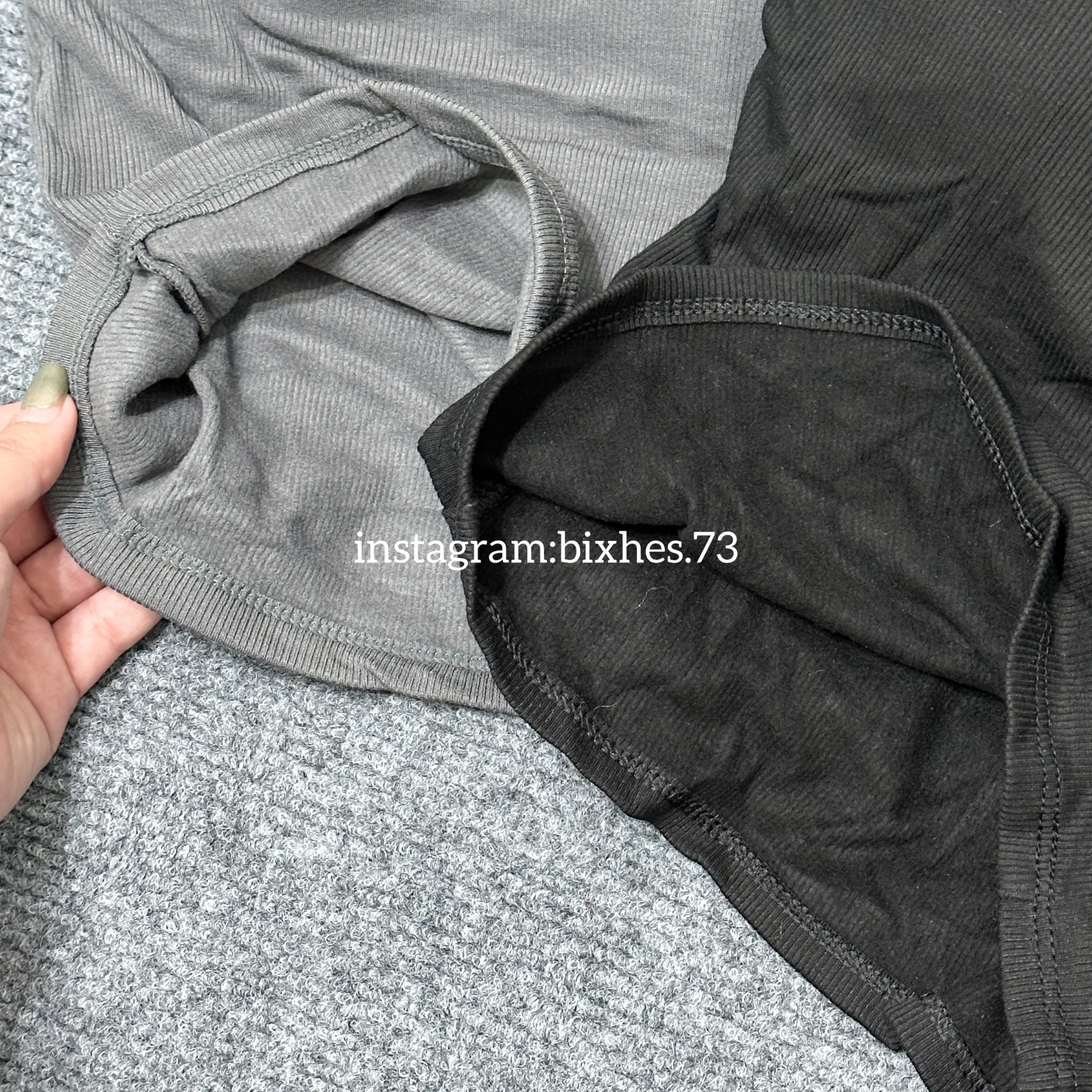 微絨四色背心(C00003)