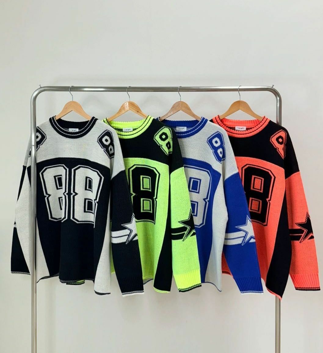 圓領拼色數字針織衫 3.14-067T