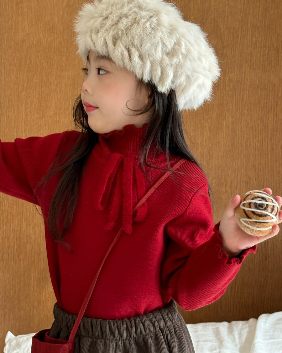 設計感花瓣針織蝴蝶結上衣