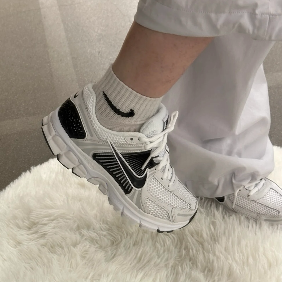 Nike Zoom Vomero 5 Metallic Platinum Black GS 黑白 熊貓 復古休閒鞋 運動鞋