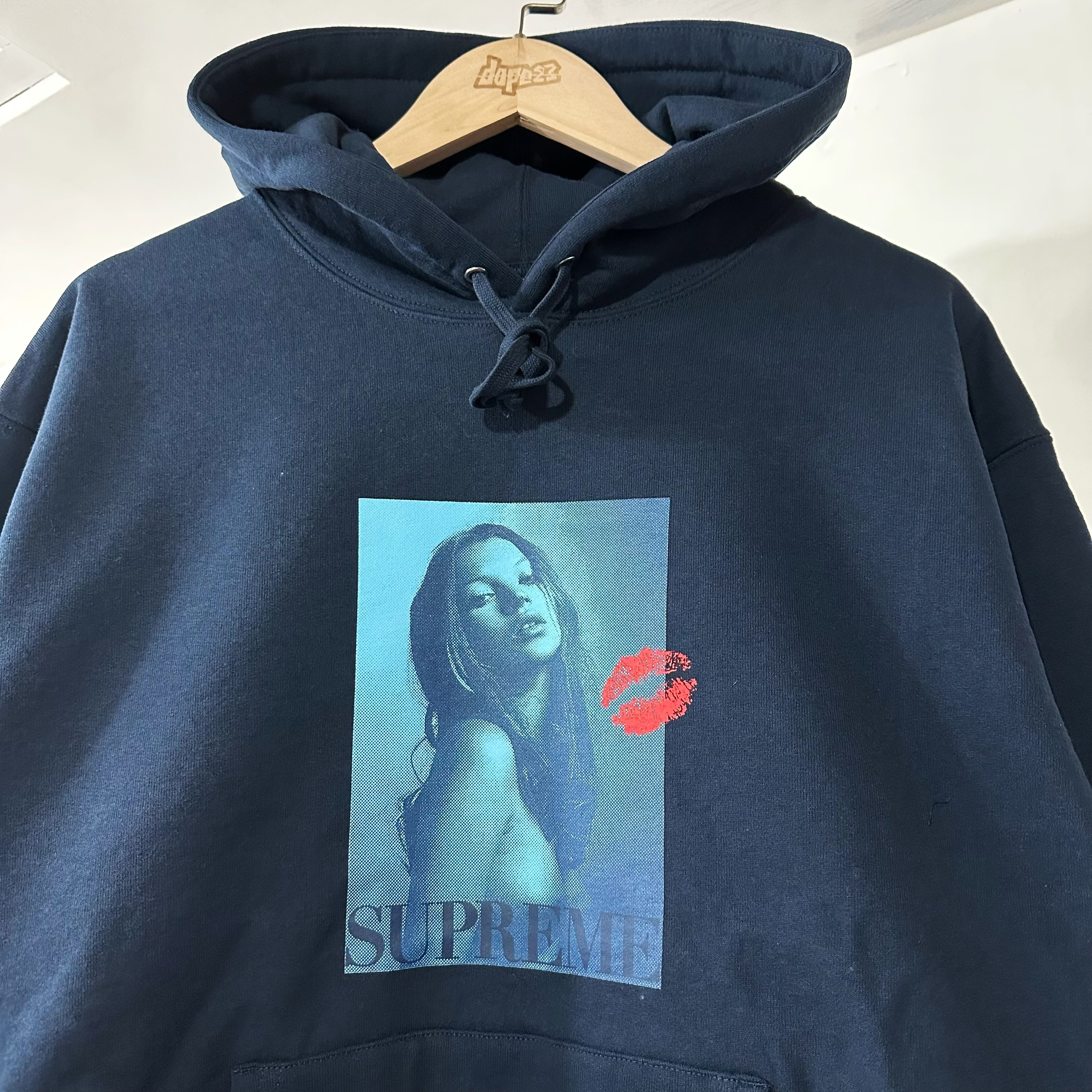 SUPREME KATE MOSS HOODED SWEATSHIRT NAVY