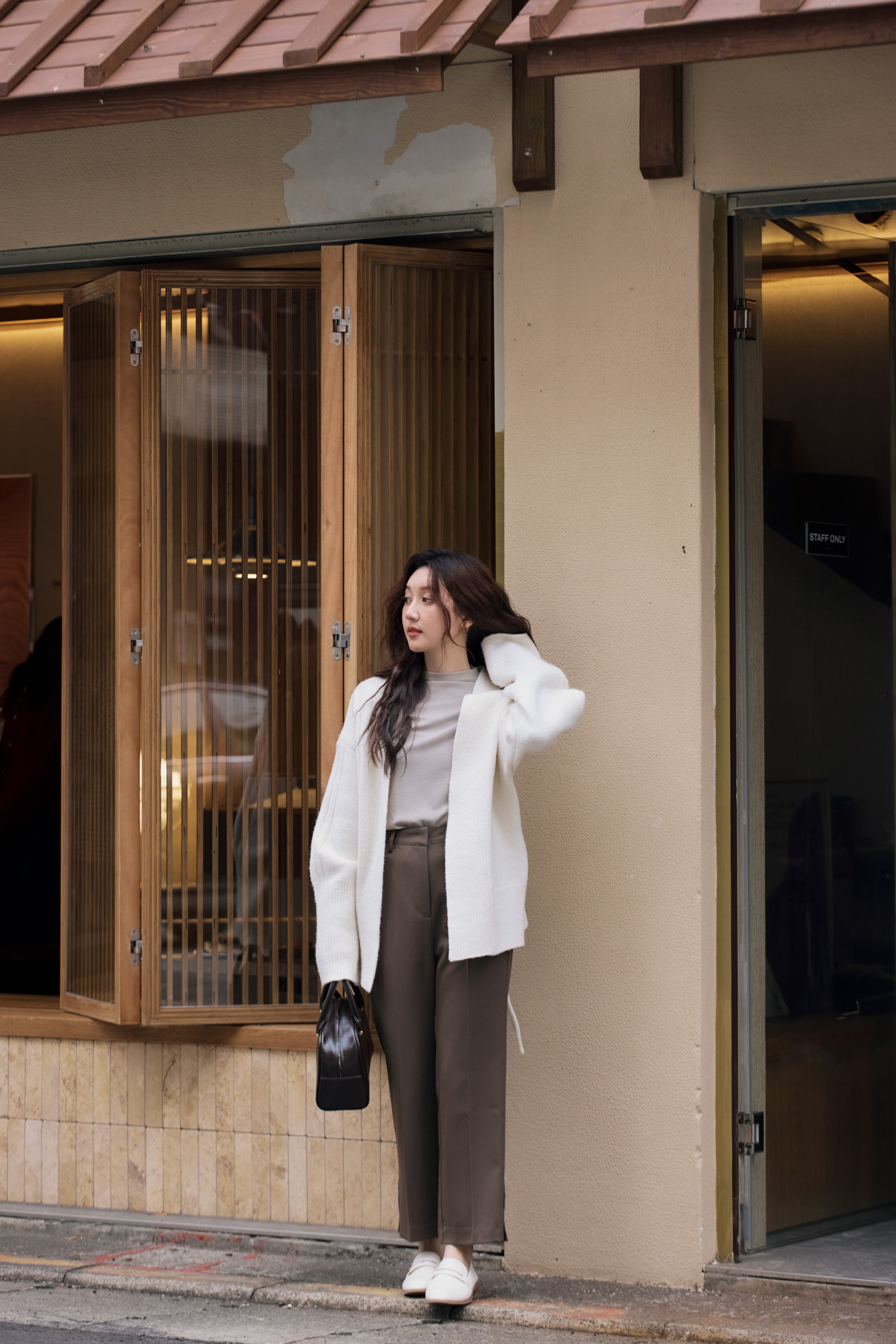 親膚針織開襟毛衣