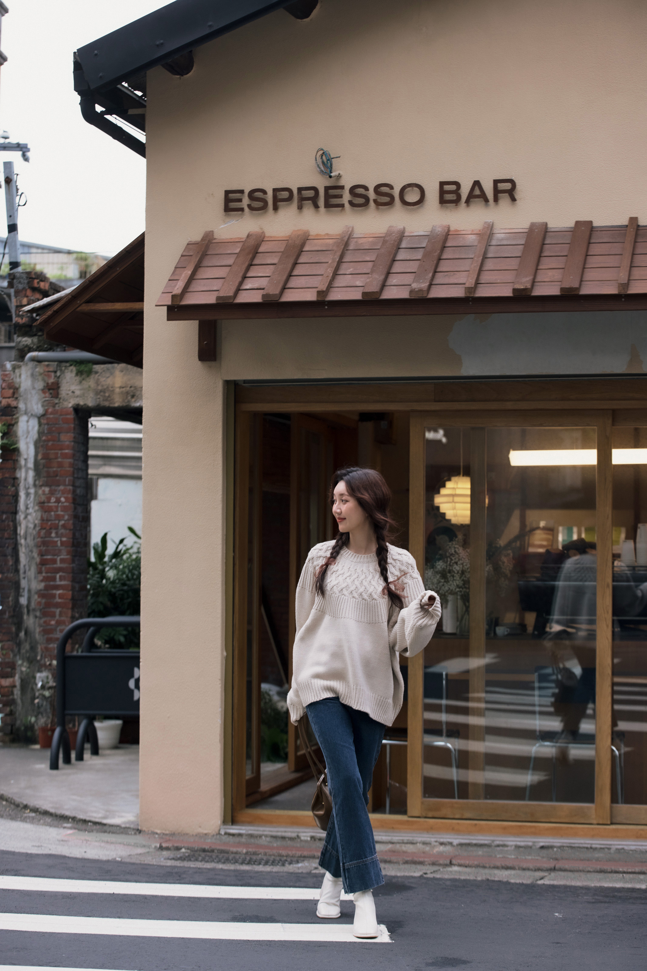 guten made/寬反摺雙壓線直腿直筒褲-深靛藍