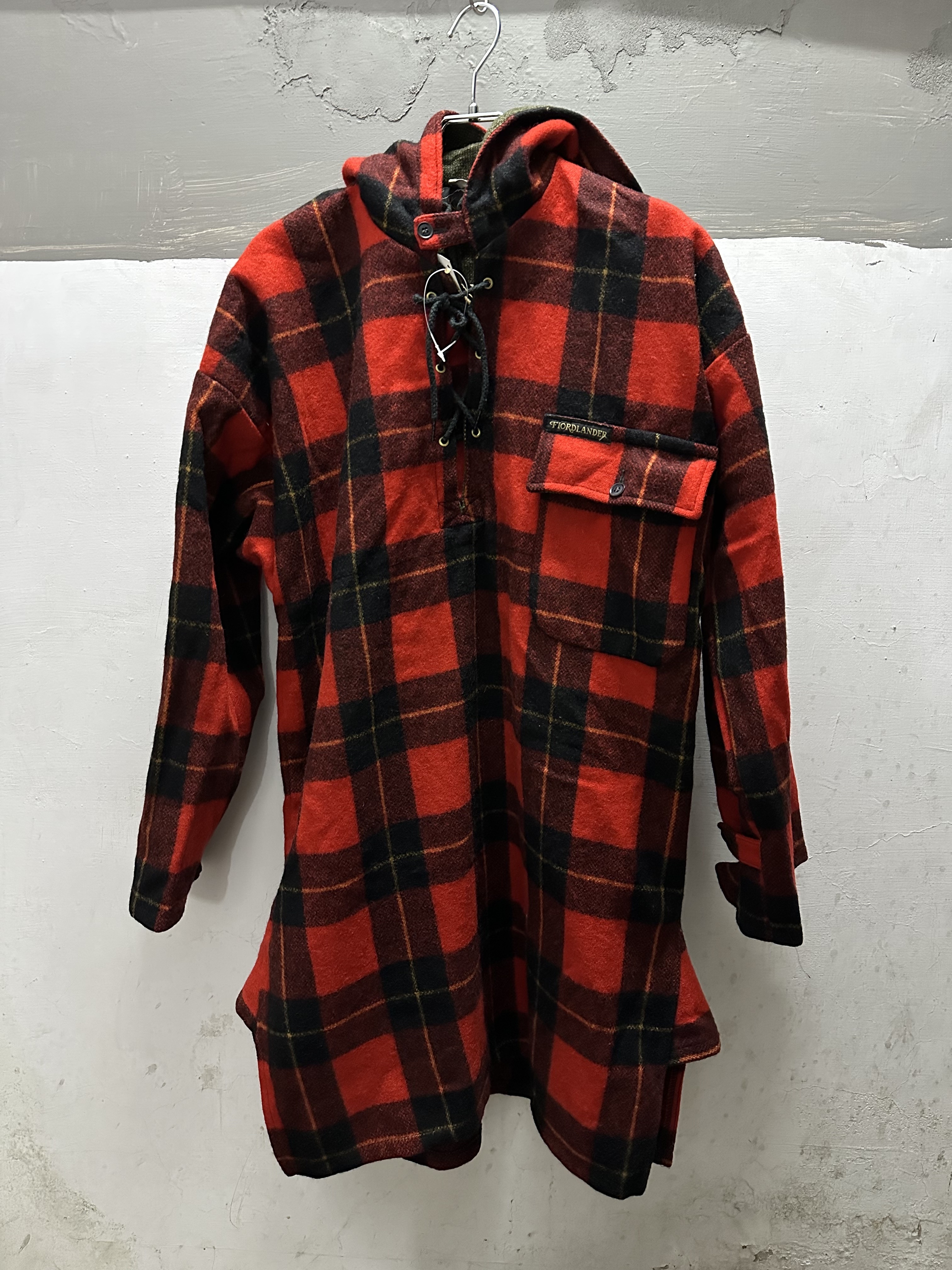 80s FIORDLANDER Wool Coat Made in New Zealand