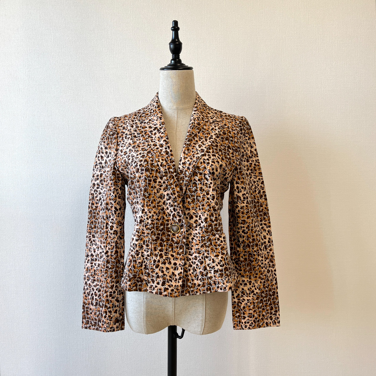 日本製綿質豹紋刺外套