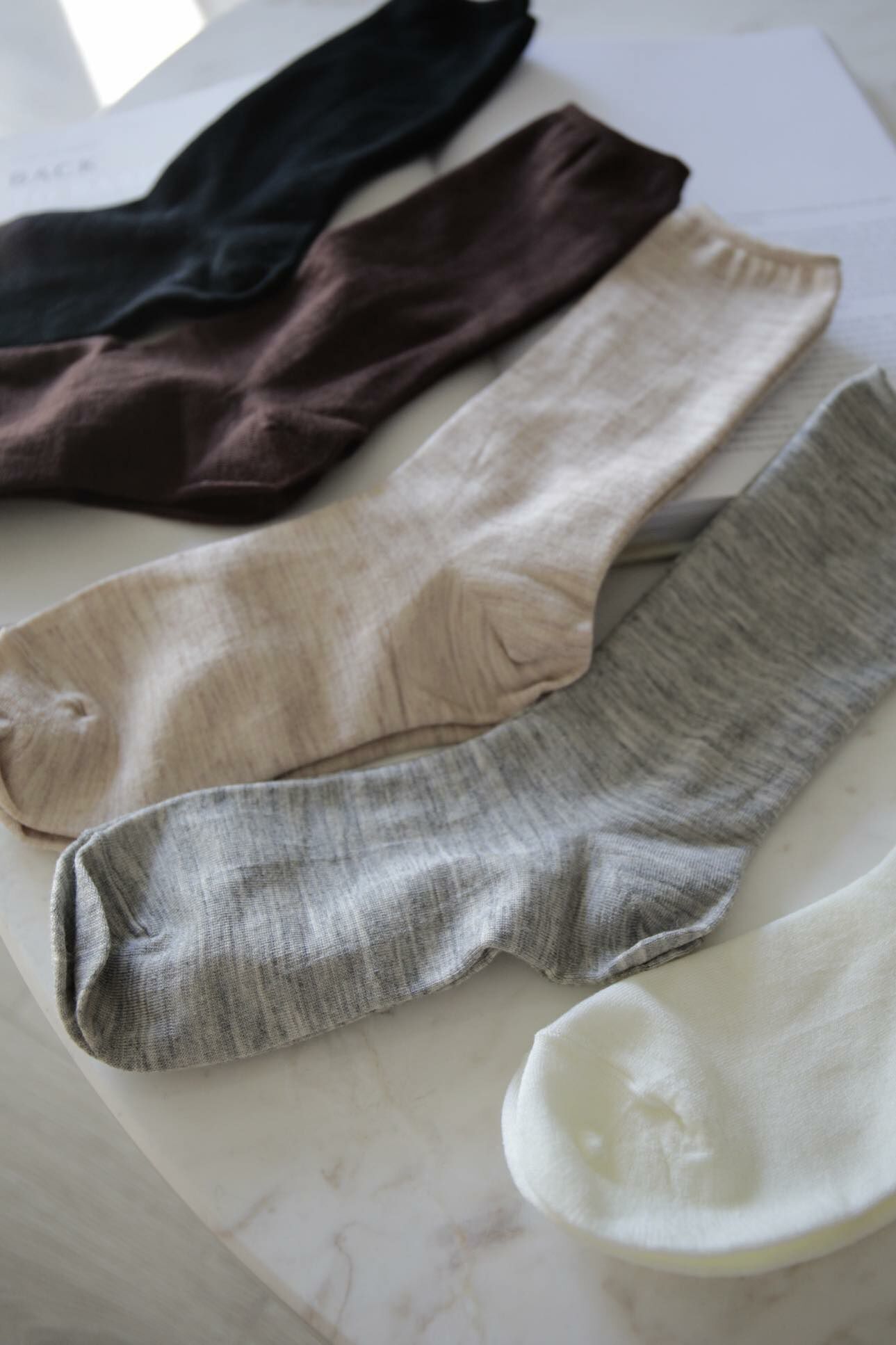 QC26 美麗諾羊毛中筒襪