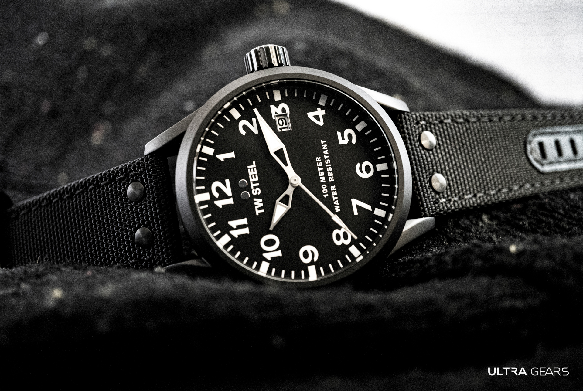 TW Steel VOLANTE 全黑大三針 VS103