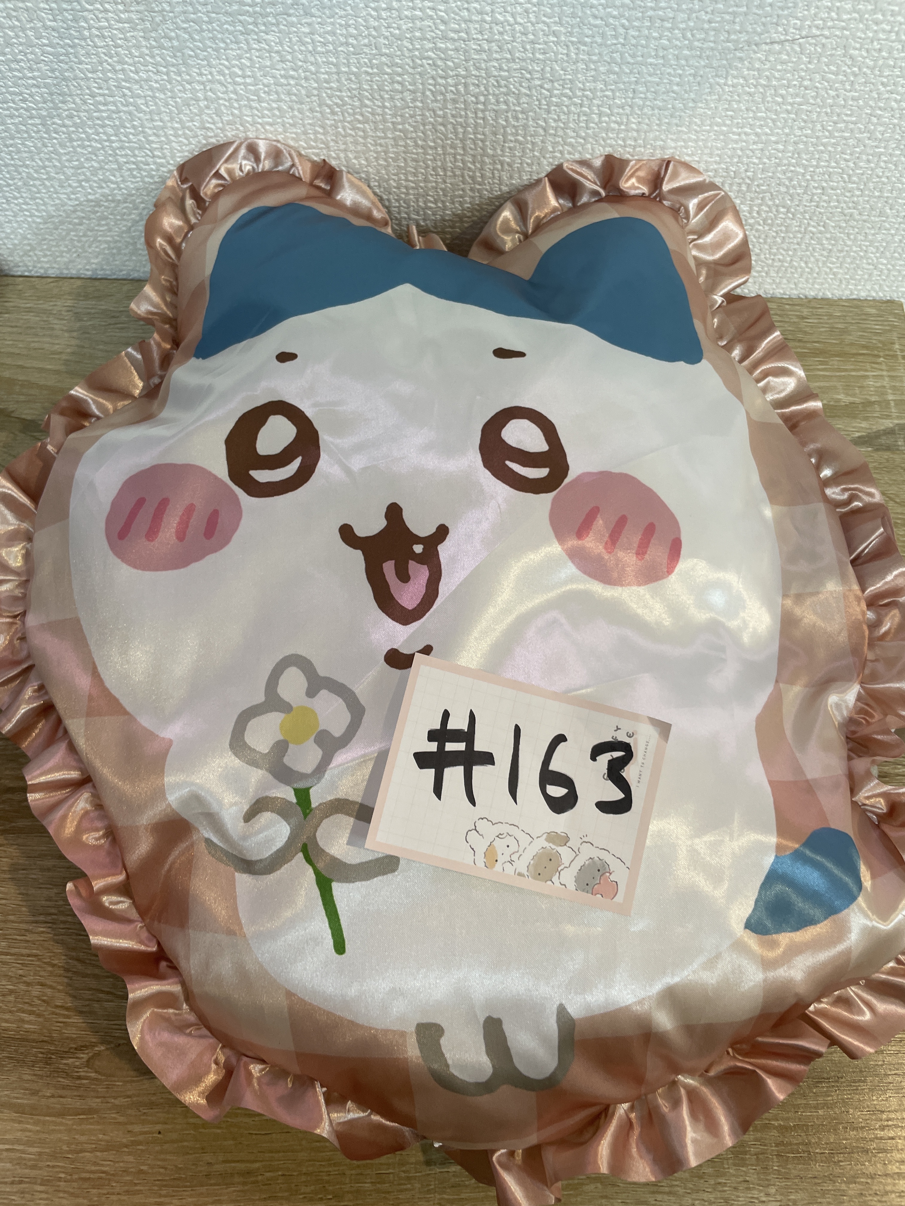 CHIIKAWA  八字貓 cushion#163