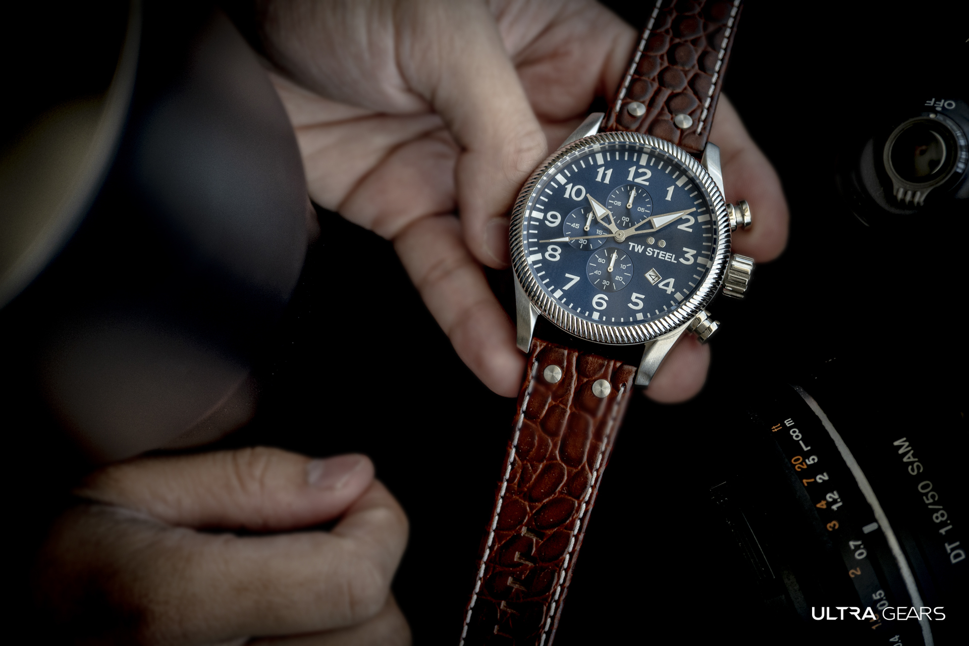 TW Steel VOLANTE 全鋼藍面計時碼錶 VS111