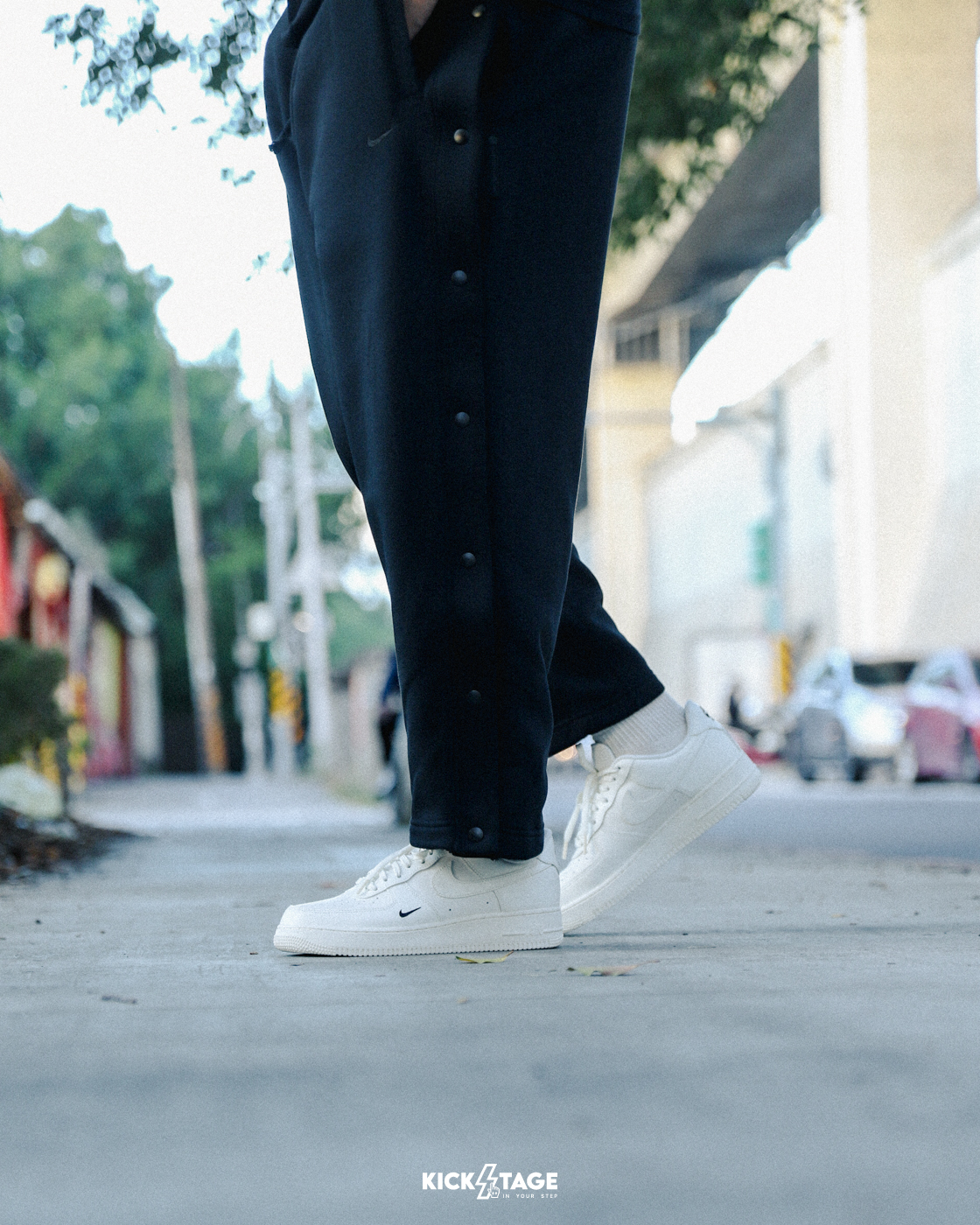 NIKE AIR FORCE 1'07 Sail 奶油白 舒芙蕾 奶茶 刺繡 小勾 休閒鞋【HF1058-133】AF1