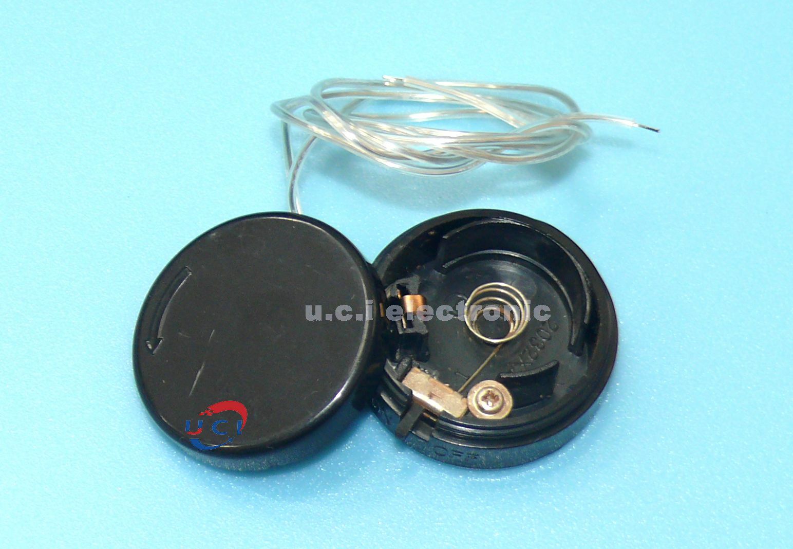 【UCI電子】(K-3) 哭臉 雙CR2032電池盒 電池座 裝2粒2032紐扣電池 帶撥動開關 鈕扣電池