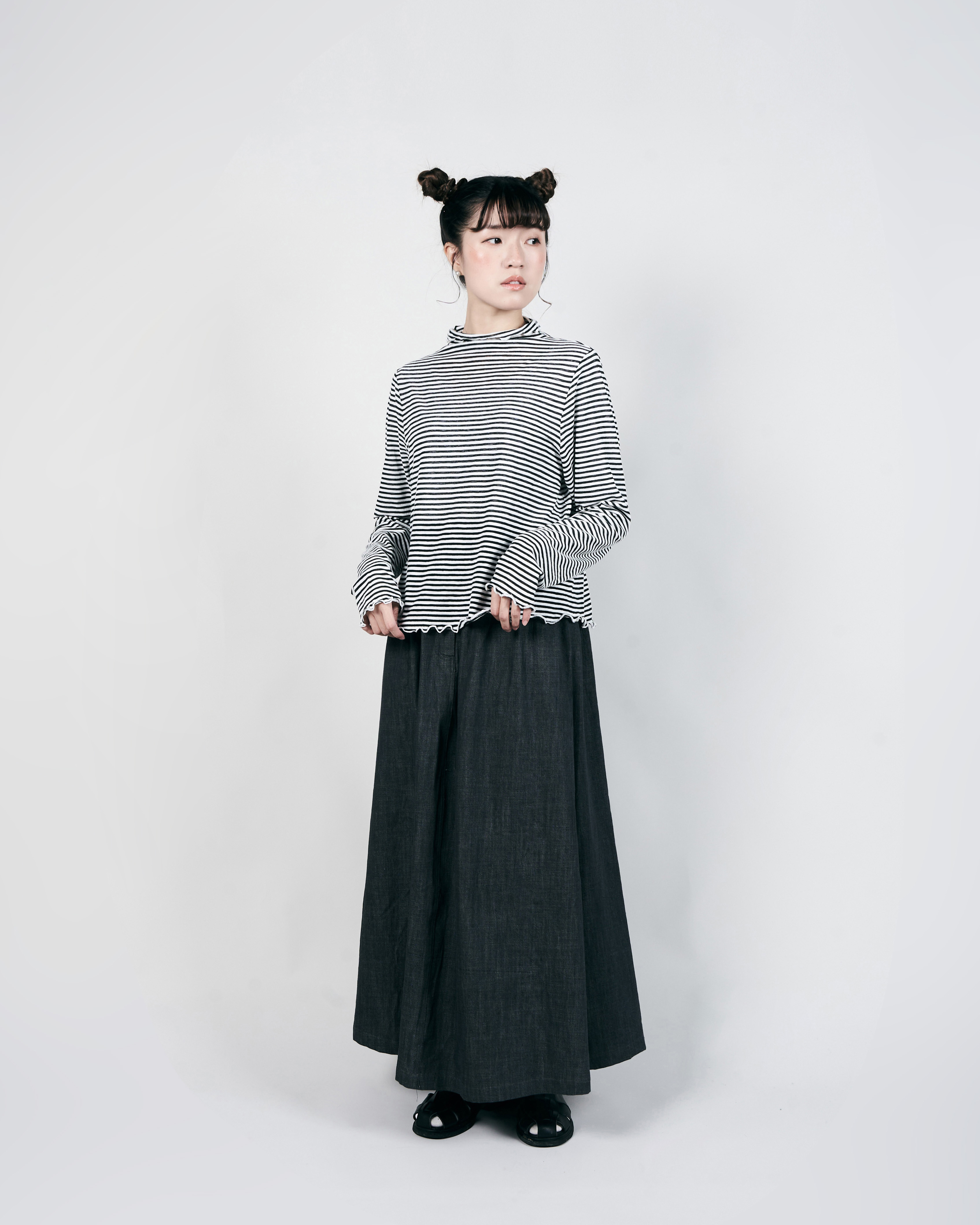 【 Kiki.co Made 】Stripe Skin Turtleneck - black