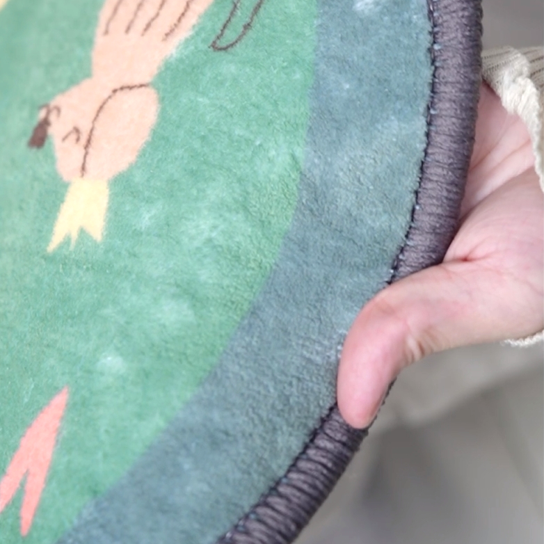 The Wonderland  (Round Carpet  )