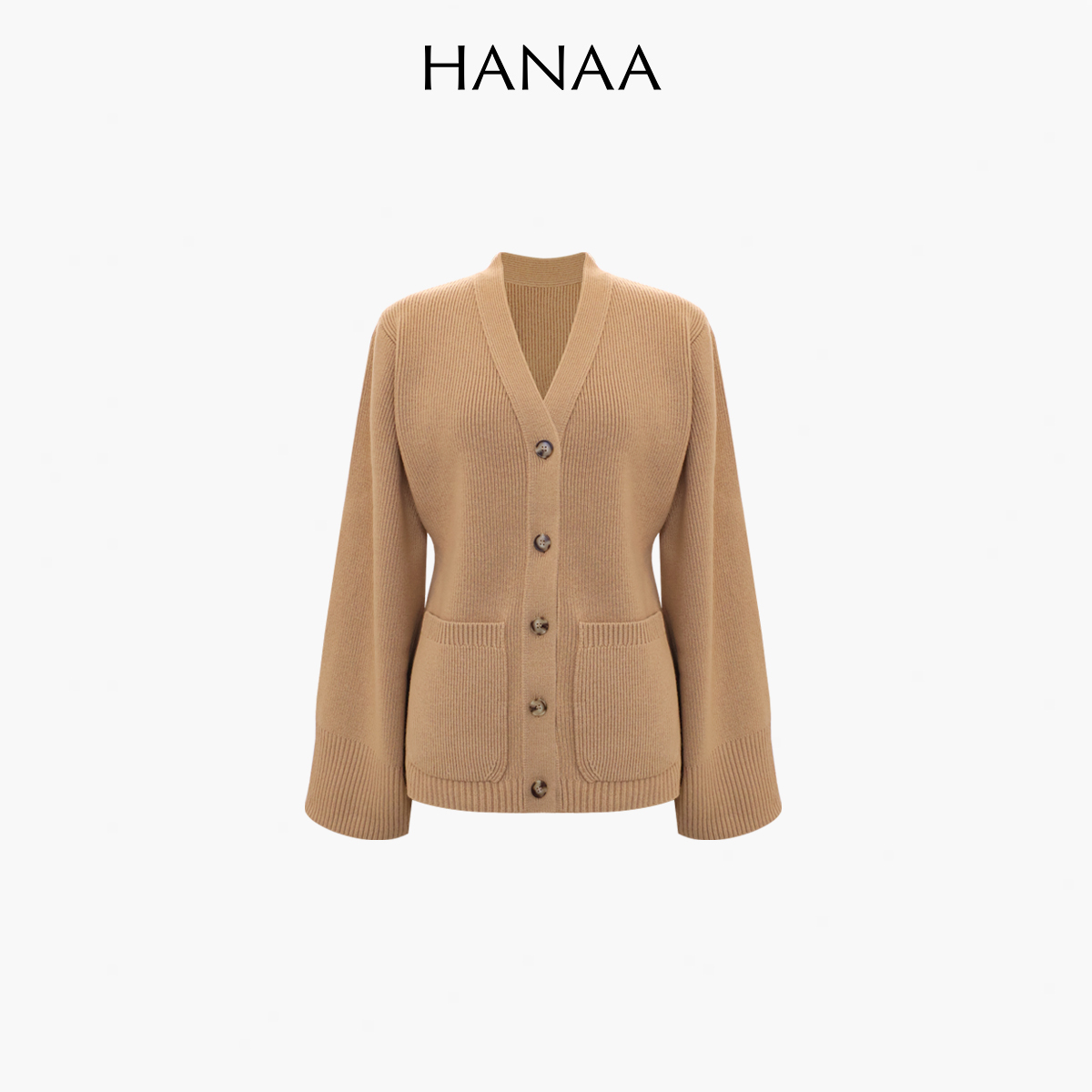 HANAA奶茶色收腰前開口直桶袖子琥珀鈕釦羊毛加羊絨開衫