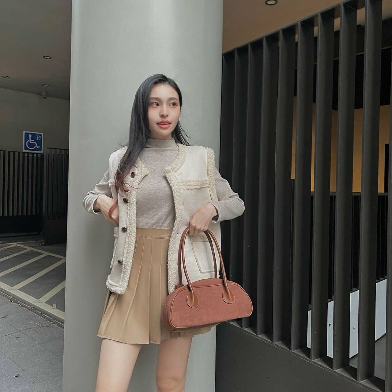 QQ羊羔毛麂皮背心/二色