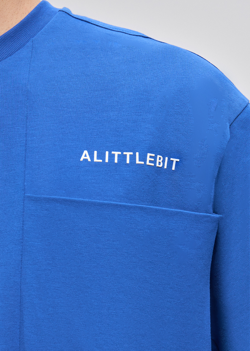 Structured Flow / 有序流線 T Shirt. (藍)