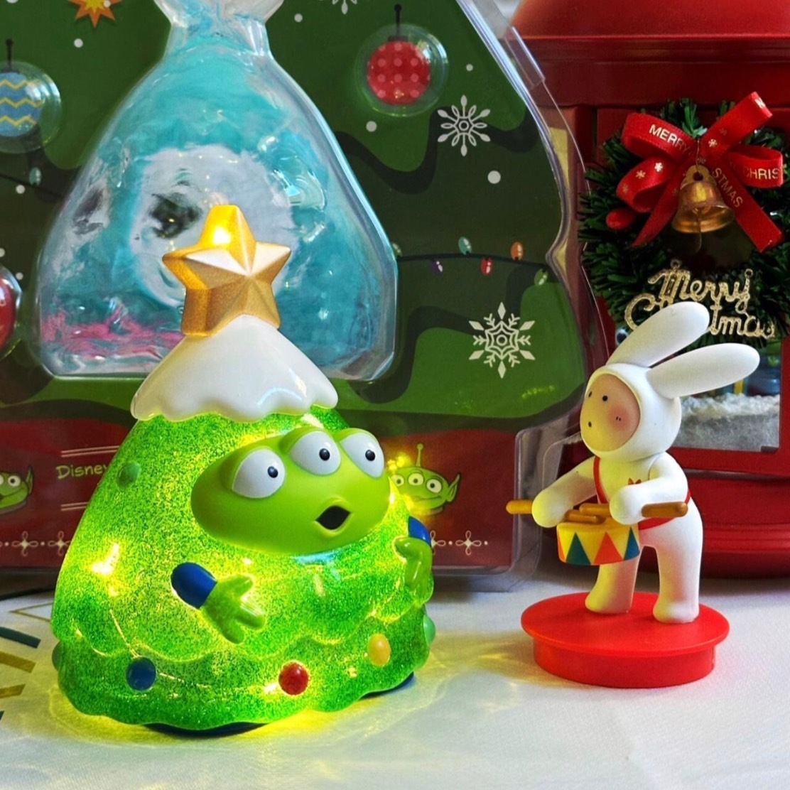 SOAP STUDIO 聖誕系列 三眼怪聖誕樹發光公仔