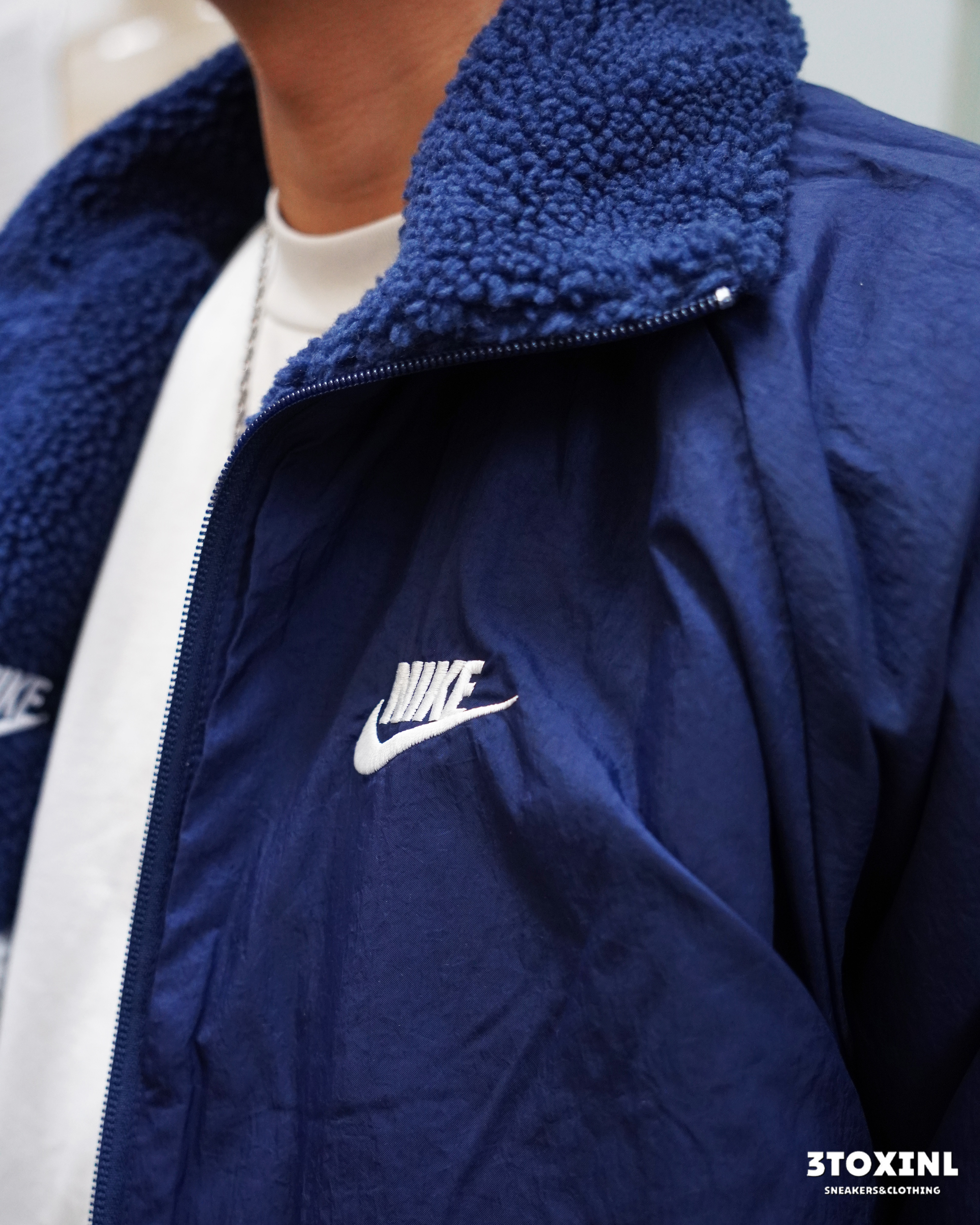 nike jacket dark blue