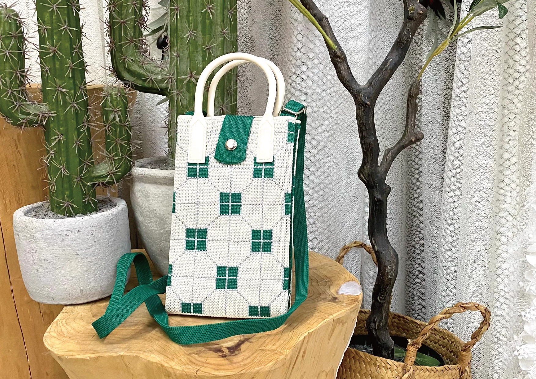 【經典磚紋】利是袋 針織袋 斜孭袋 斜背包 手機袋丨Amazing Studio