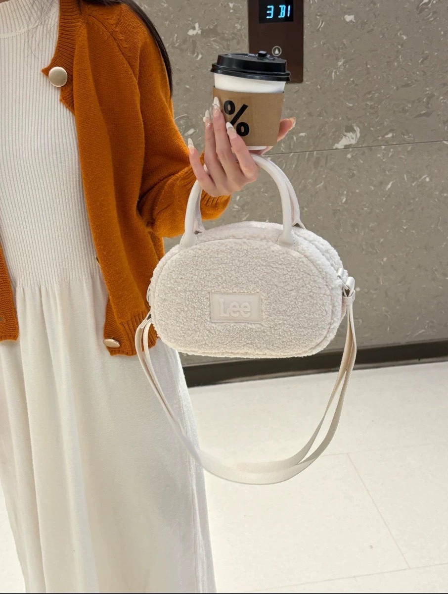 LEE 復古毛絨 斜挎包 手提包 卡其色 奶油白 寶寶藍