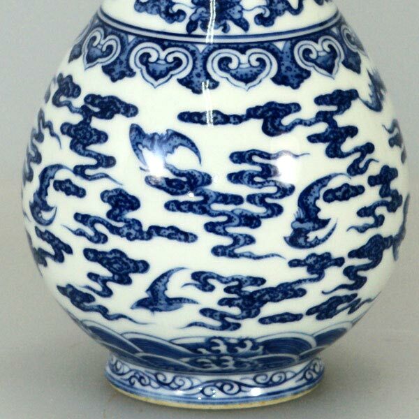 北京工芸品公司　銀製伝統雲龍紋唐獅子摘酒器　288gram高110長175mm 北京工芸品公司 銀製 伝統雲龍紋唐獅子摘 酒器 288g 全高110mm全長